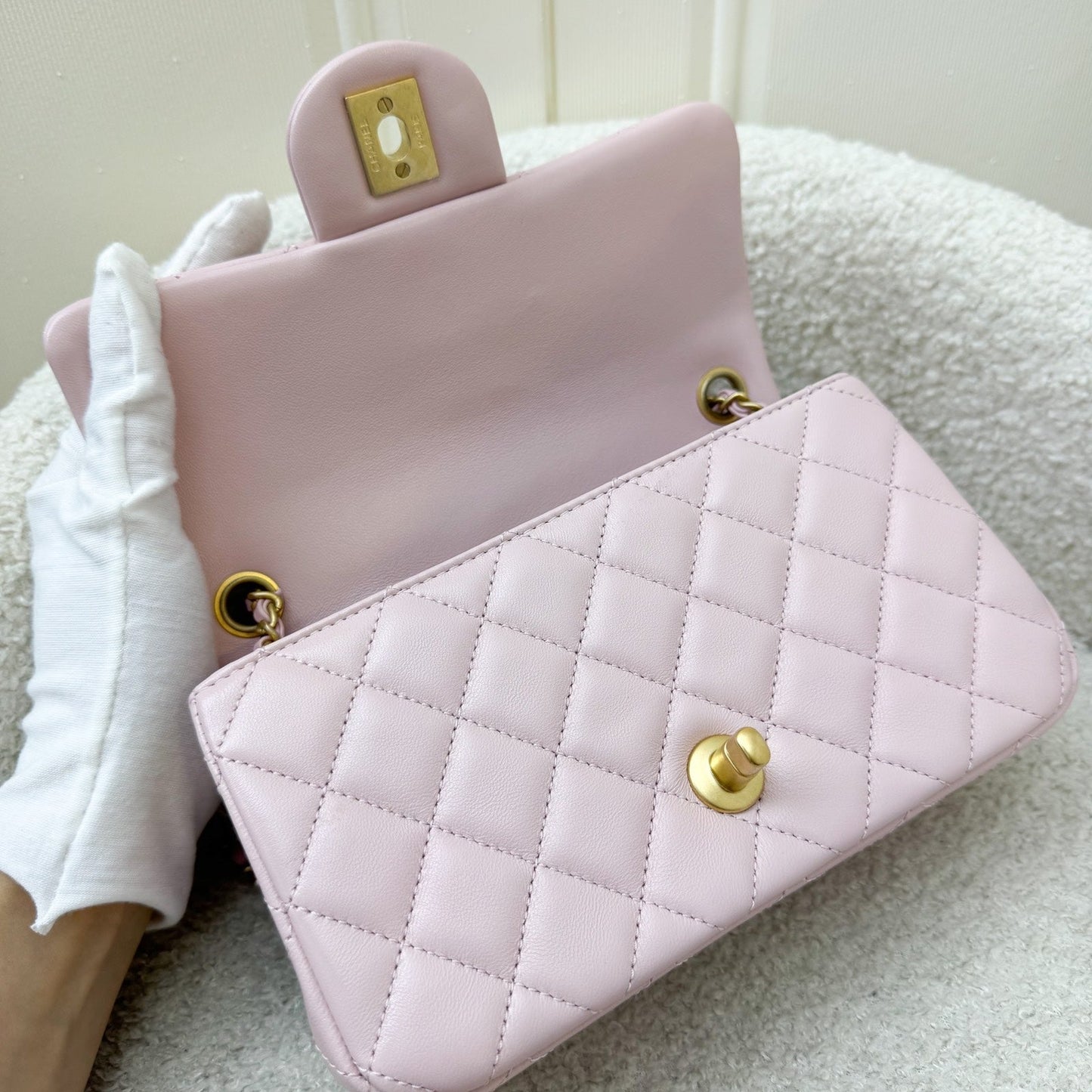 GLM-Pearl Crush Mini Rectangle Flap in 24K Sakura Pink Stiff Lambskin and AGHW (Model: AS1787)