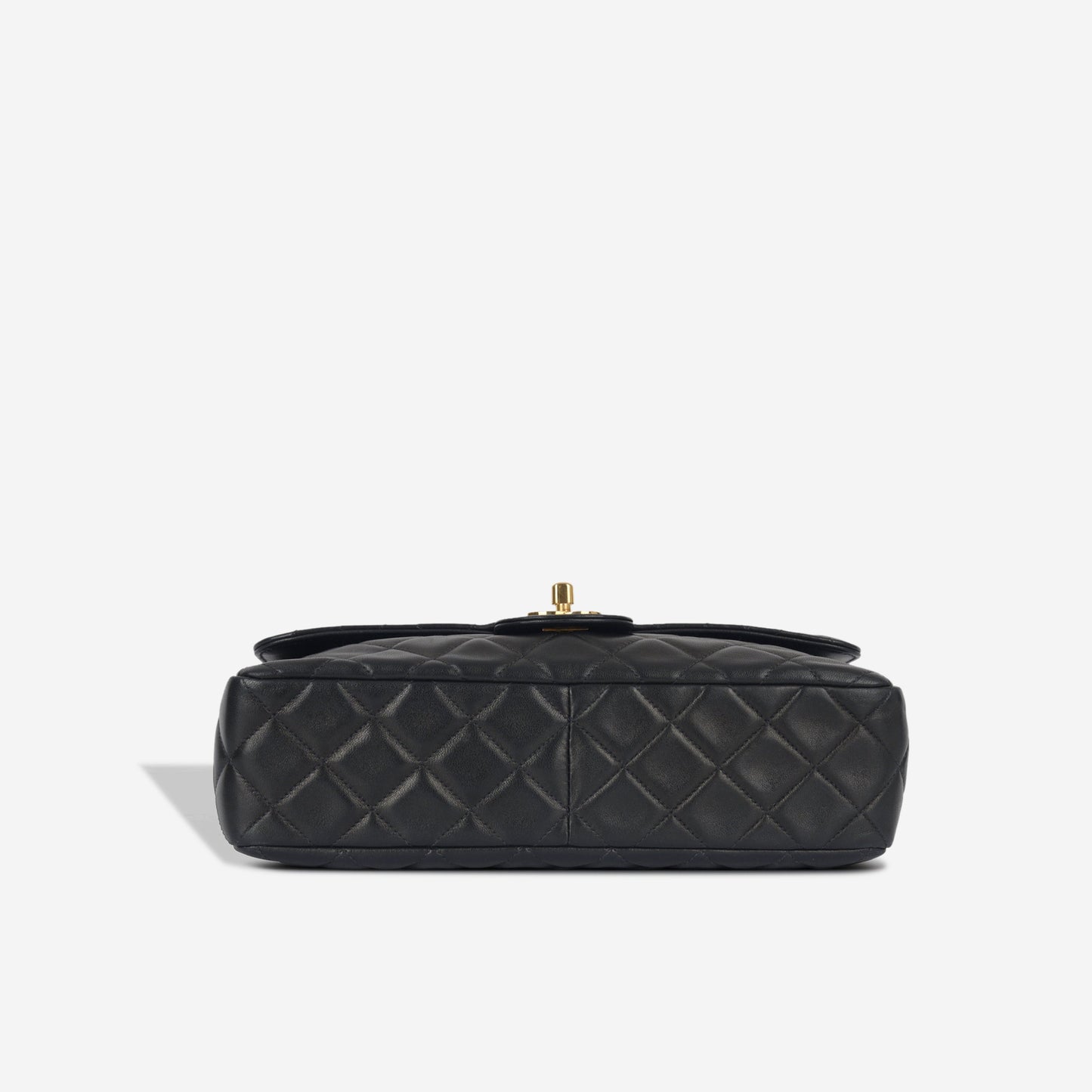 Chanel Vintage Single Flap Bag - Medium