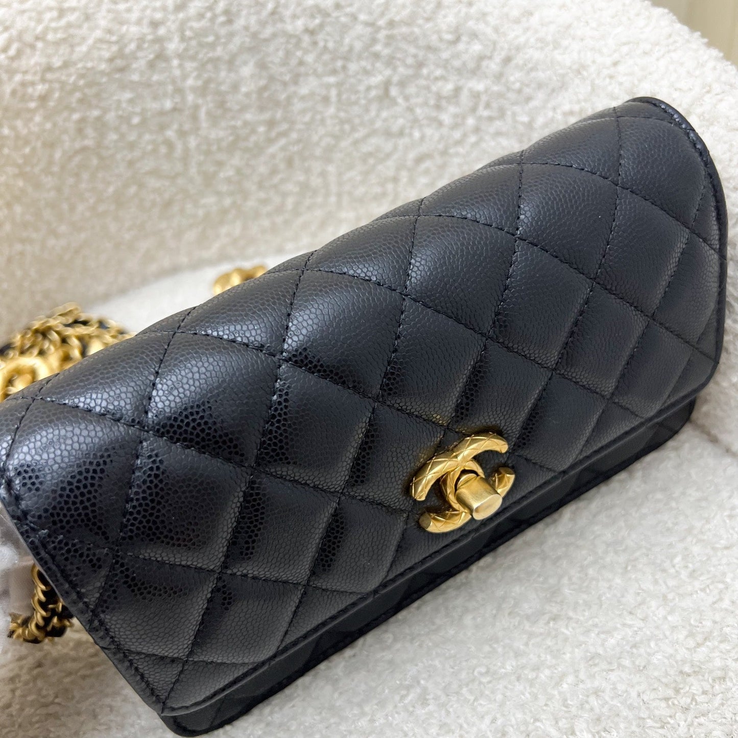 GLM-23A Seasonal Wallet on Chain WOC / Phone Holder in Black Caviar and AGHW
