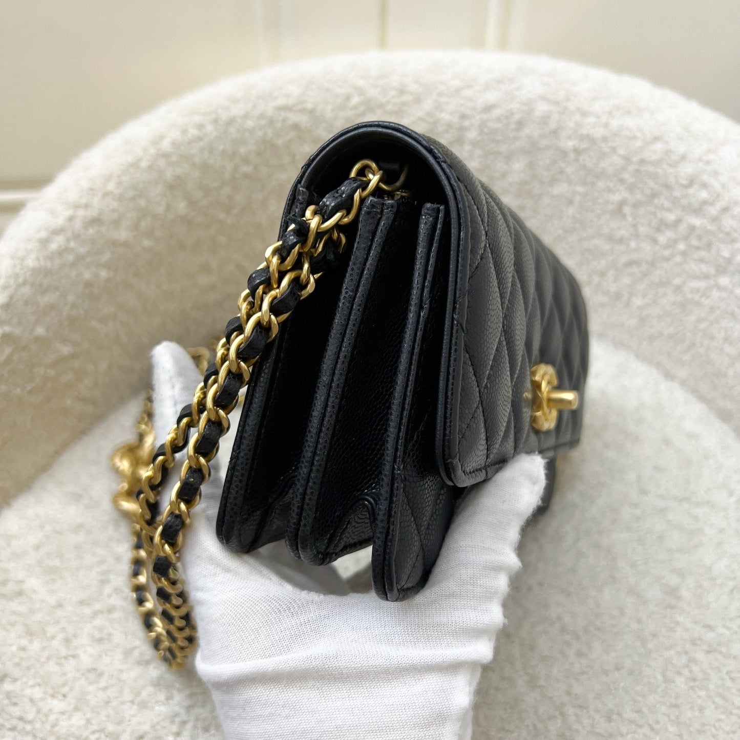 GLM-23A Seasonal Wallet on Chain WOC / Phone Holder in Black Caviar and AGHW