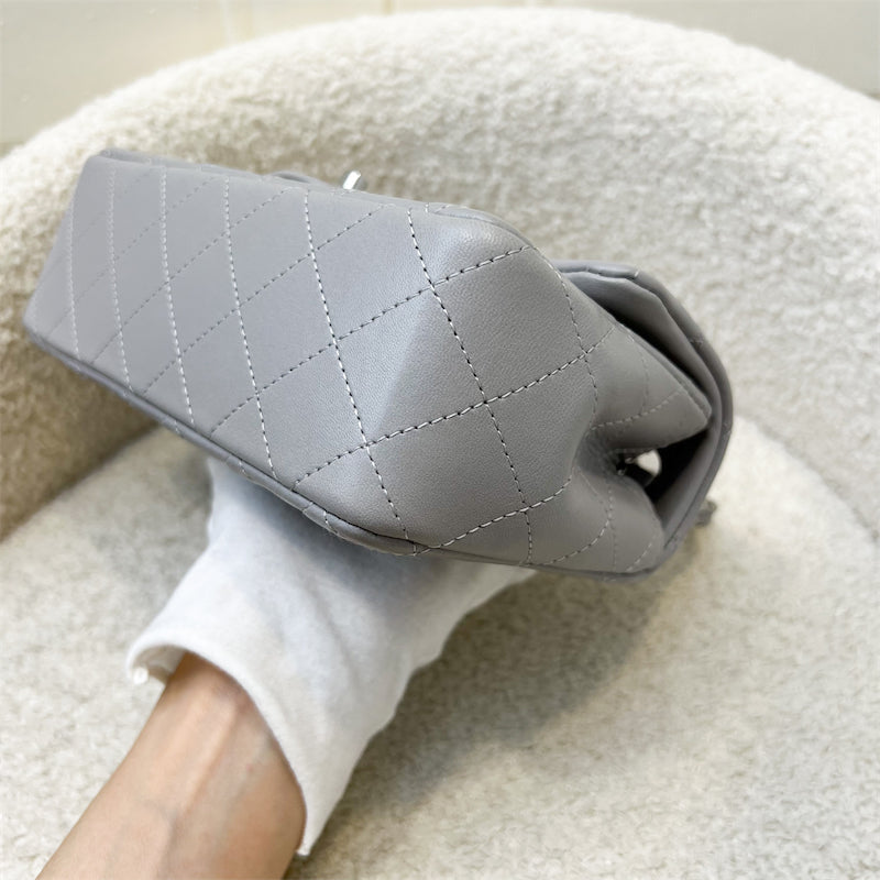 GLM-Mini Rectangle Flap in Grey Lambskin SHW
