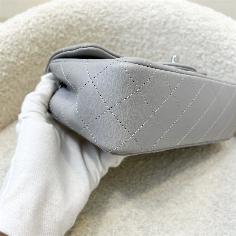 GLM-Mini Rectangle Flap in Grey Lambskin SHW