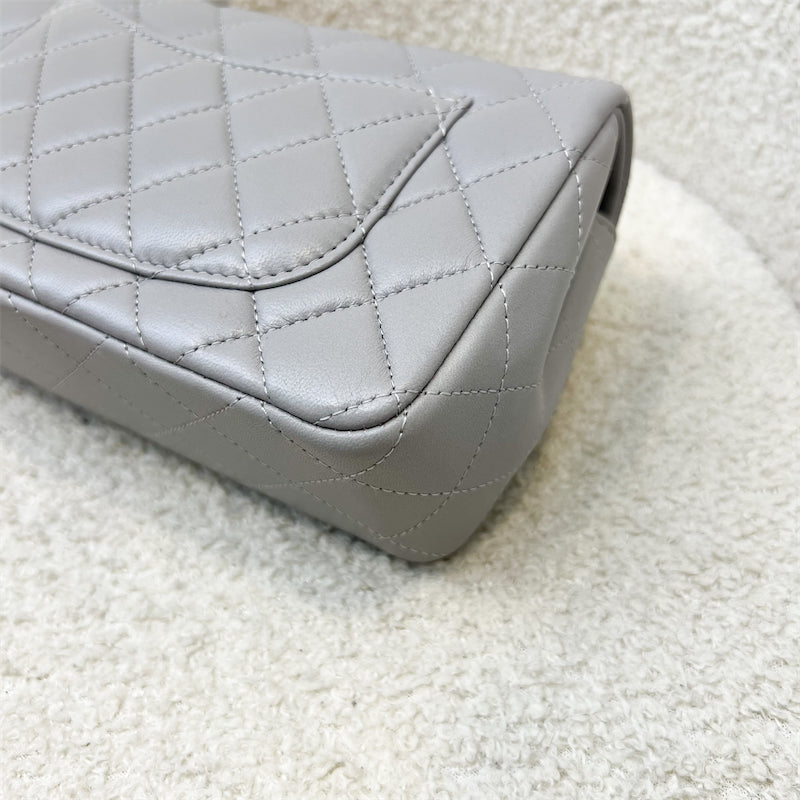 GLM-Mini Rectangle Flap in Grey Lambskin SHW