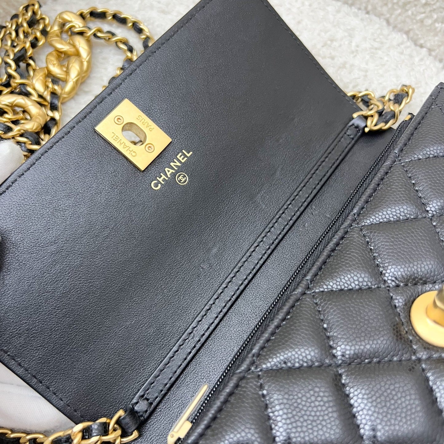 GLM-23A Seasonal Wallet on Chain WOC / Phone Holder in Black Caviar and AGHW