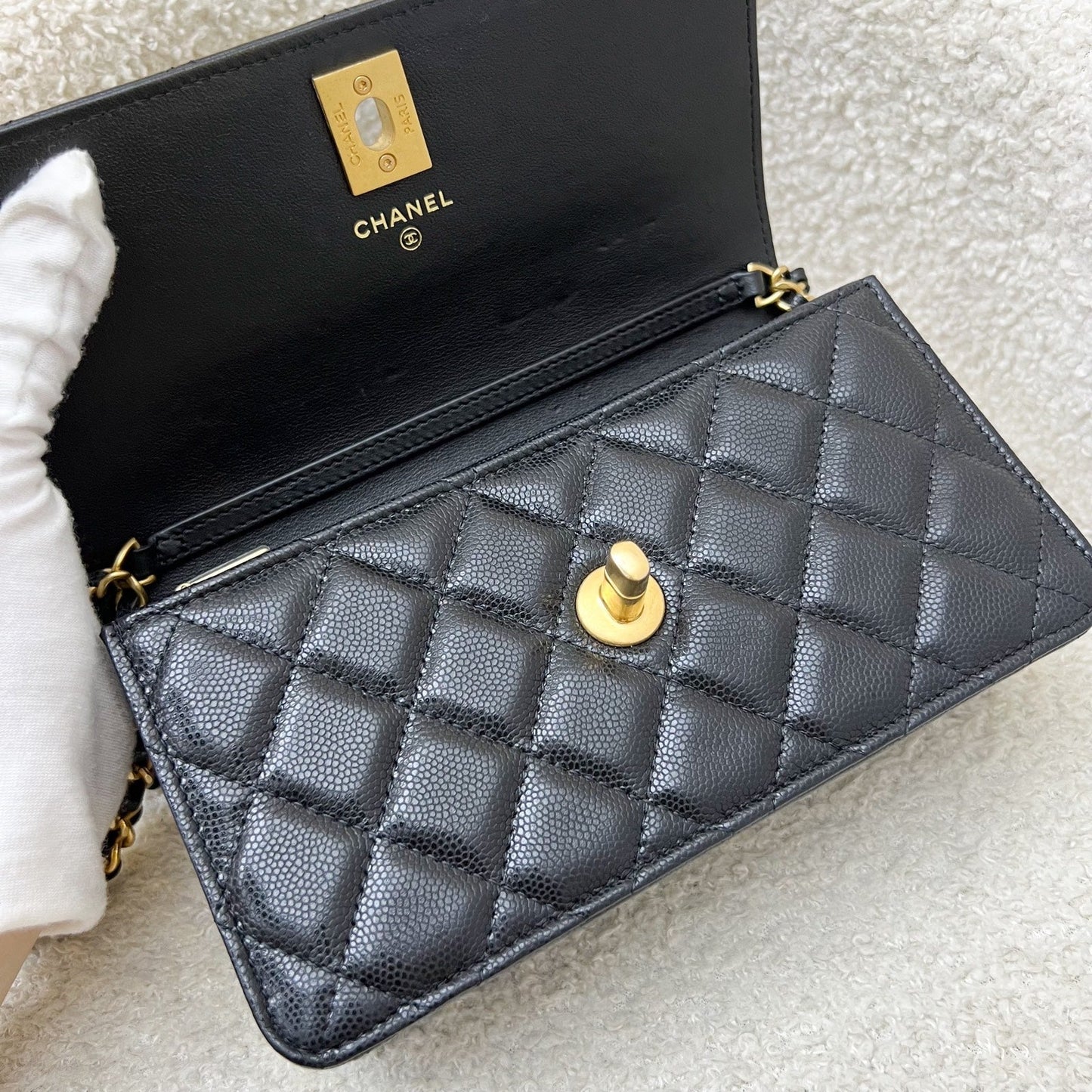 GLM-23A Seasonal Wallet on Chain WOC / Phone Holder in Black Caviar and AGHW