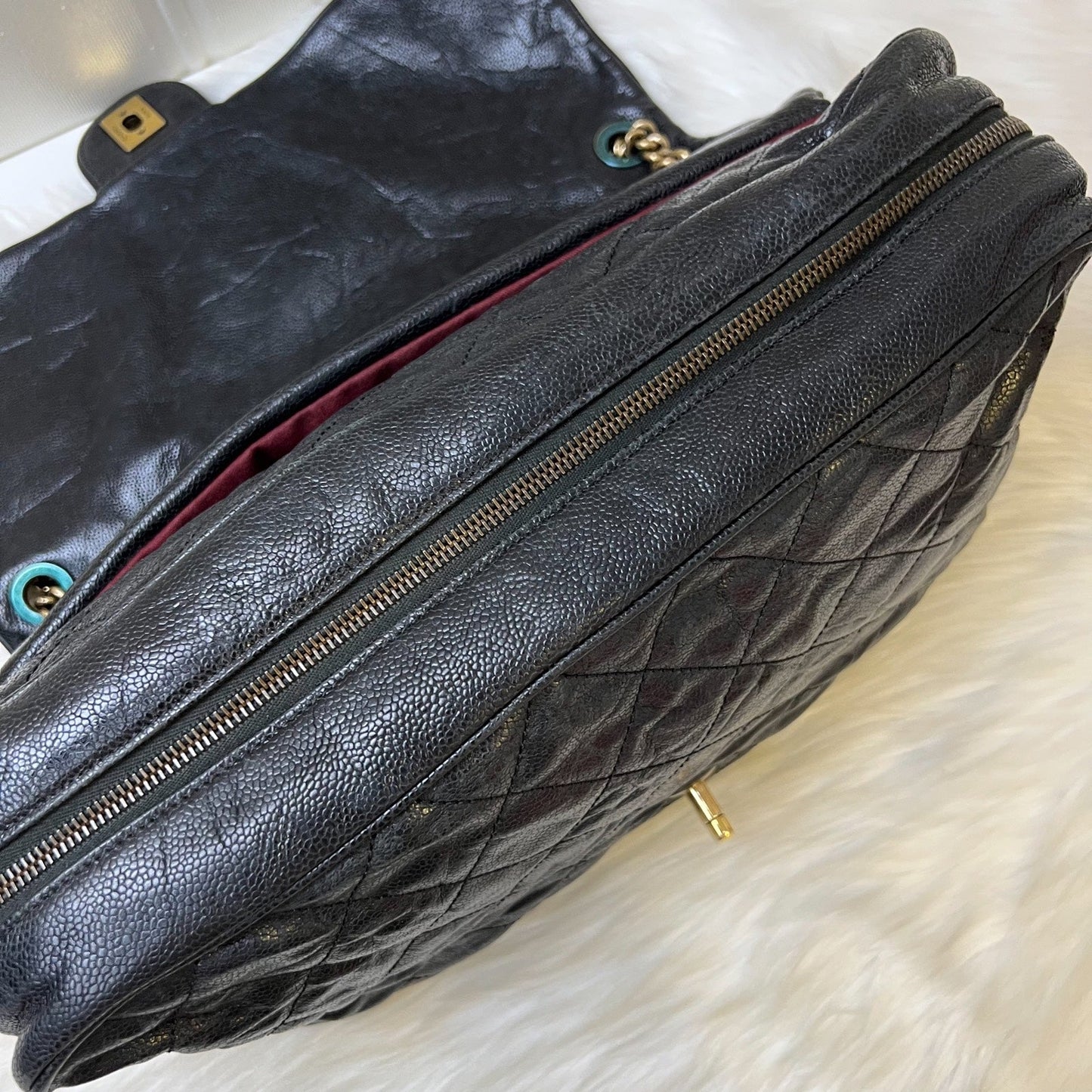 GLM-Shiva Flap Bag in Black Crumpled Caviar and AGHW (Model: A67148)
