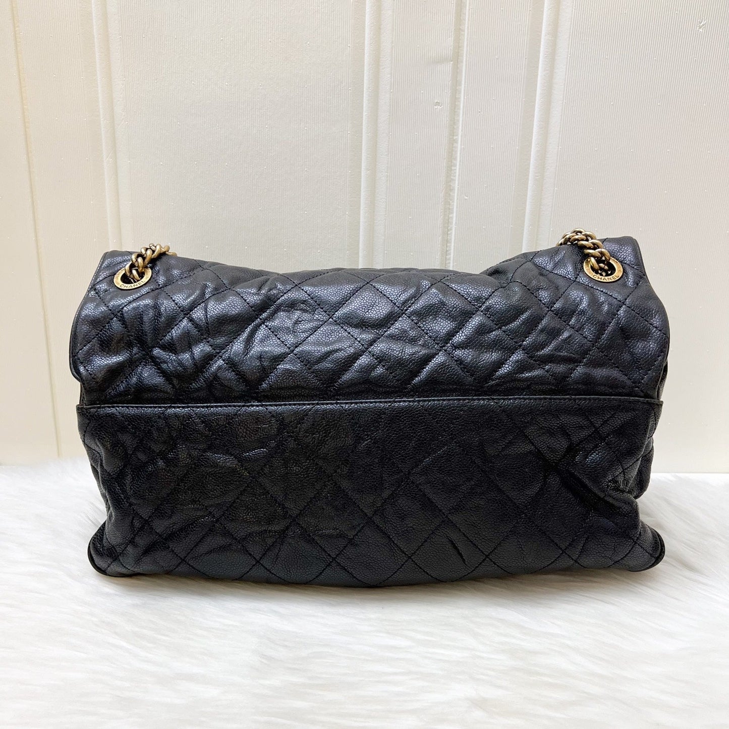 GLM-Shiva Flap Bag in Black Crumpled Caviar and AGHW (Model: A67148)