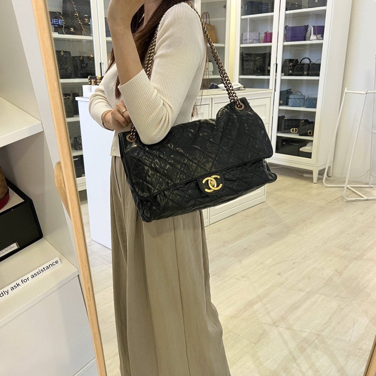 GLM-Shiva Flap Bag in Black Crumpled Caviar and AGHW (Model: A67148)