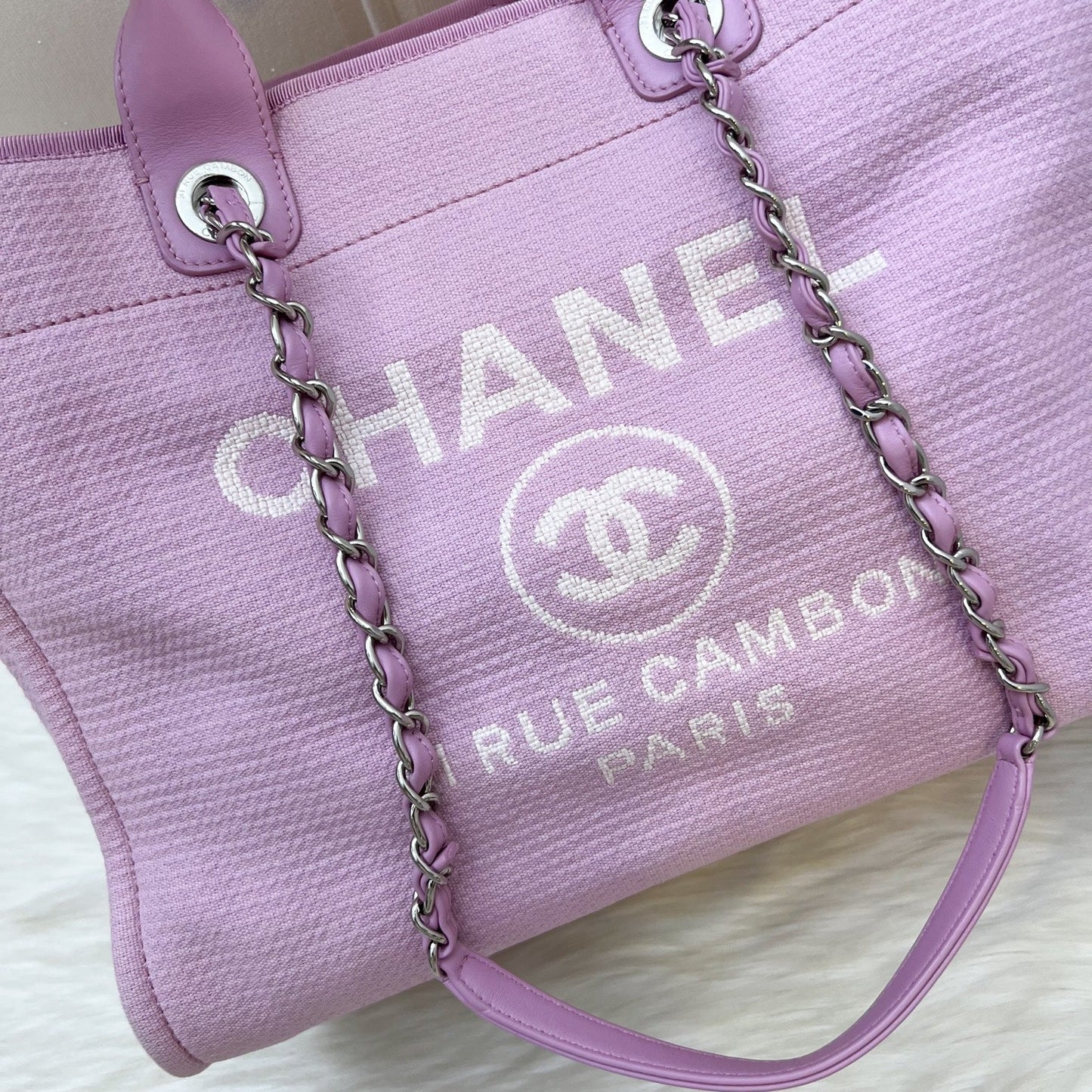 GLM-Medium / Large Deauville Tote in 22S Pink Fabric LGHW
