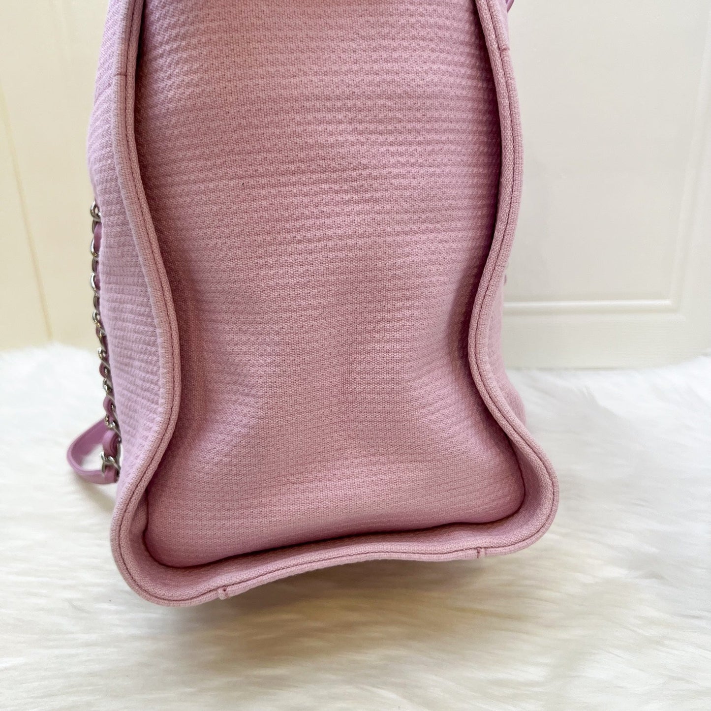 GLM-Medium / Large Deauville Tote in 22S Pink Fabric LGHW