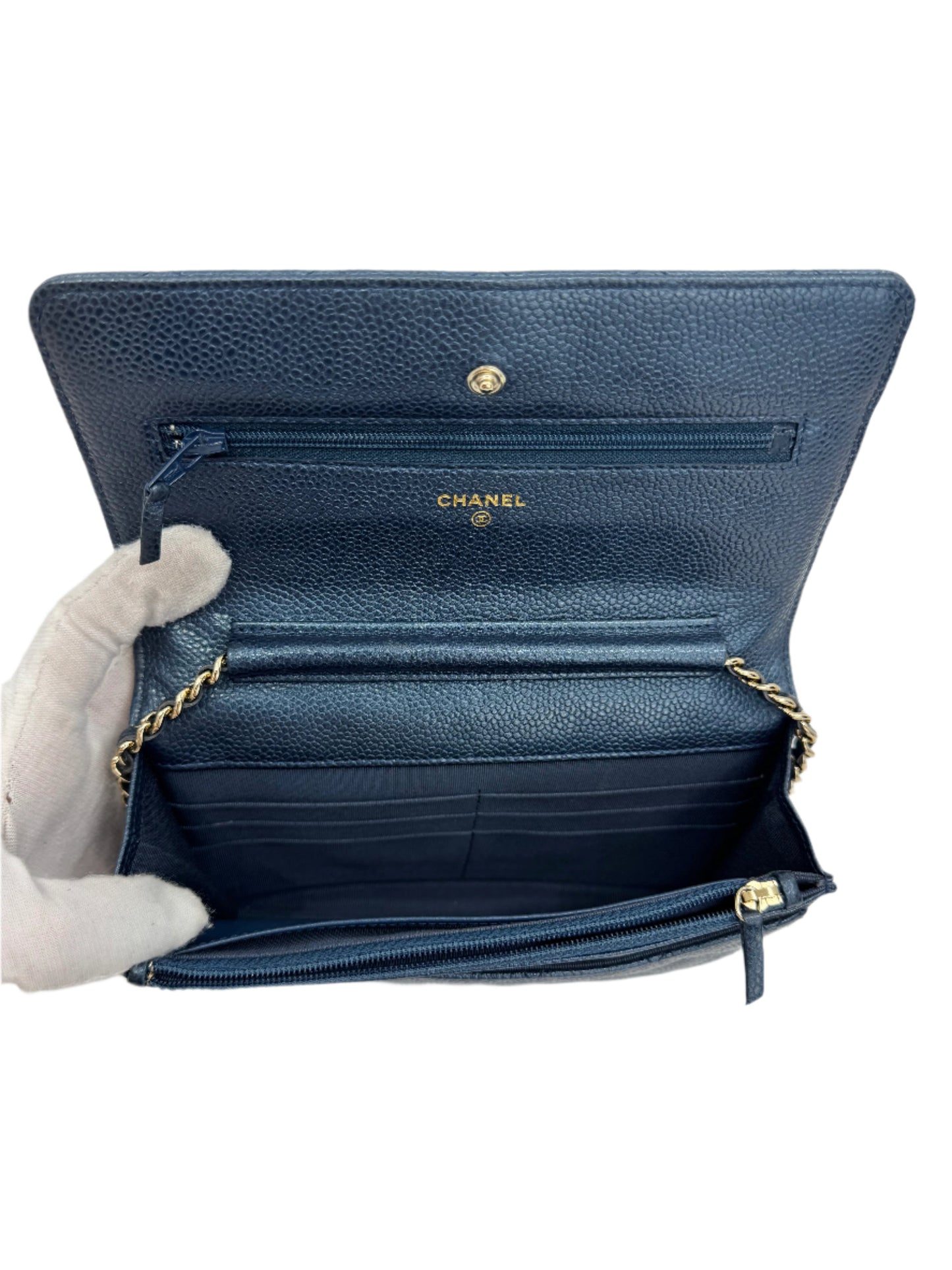 Chanel Caviar Wallet On Chain