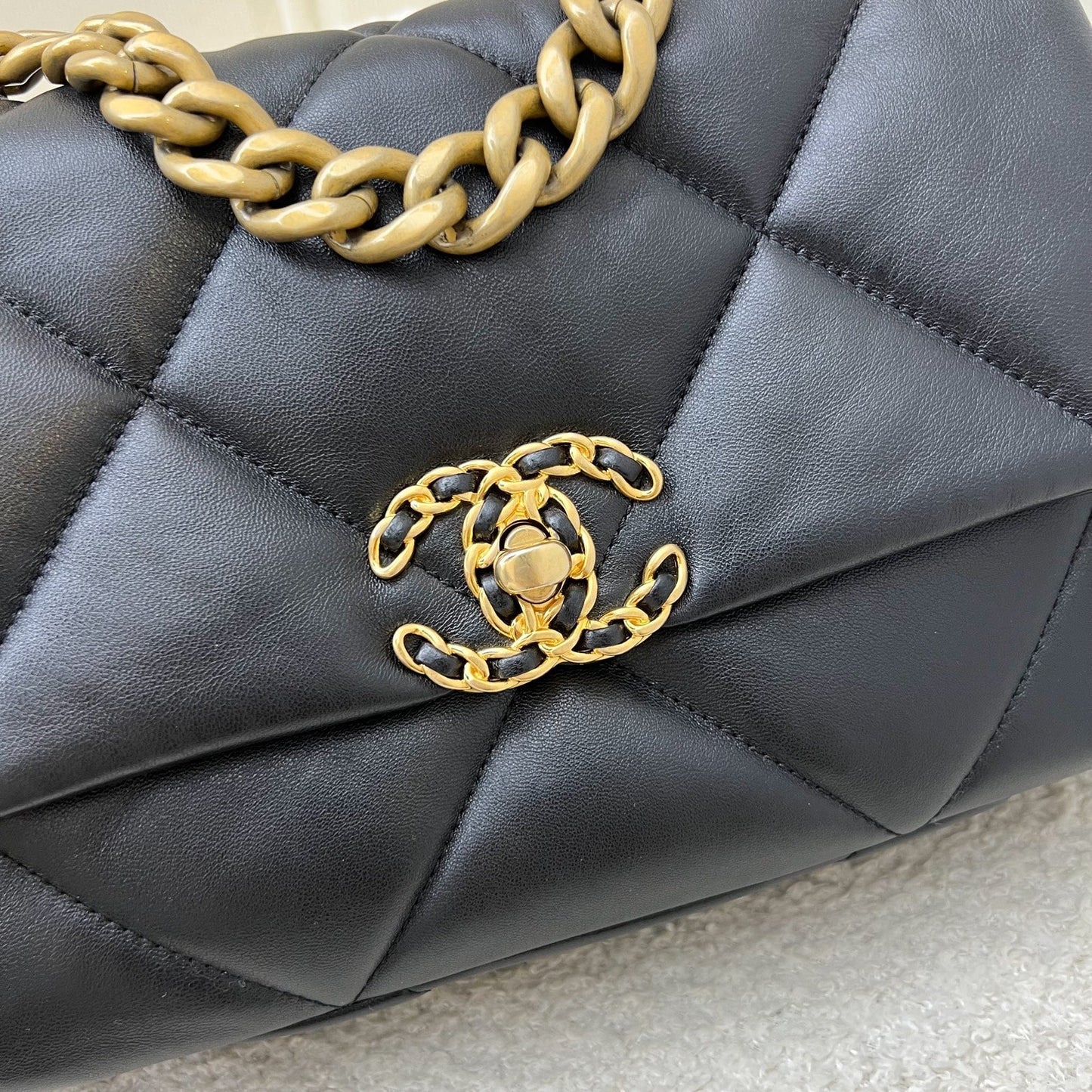 GLM-19 Small Flap in Black Lambskin and 3-tone HW (Model: AS1160)