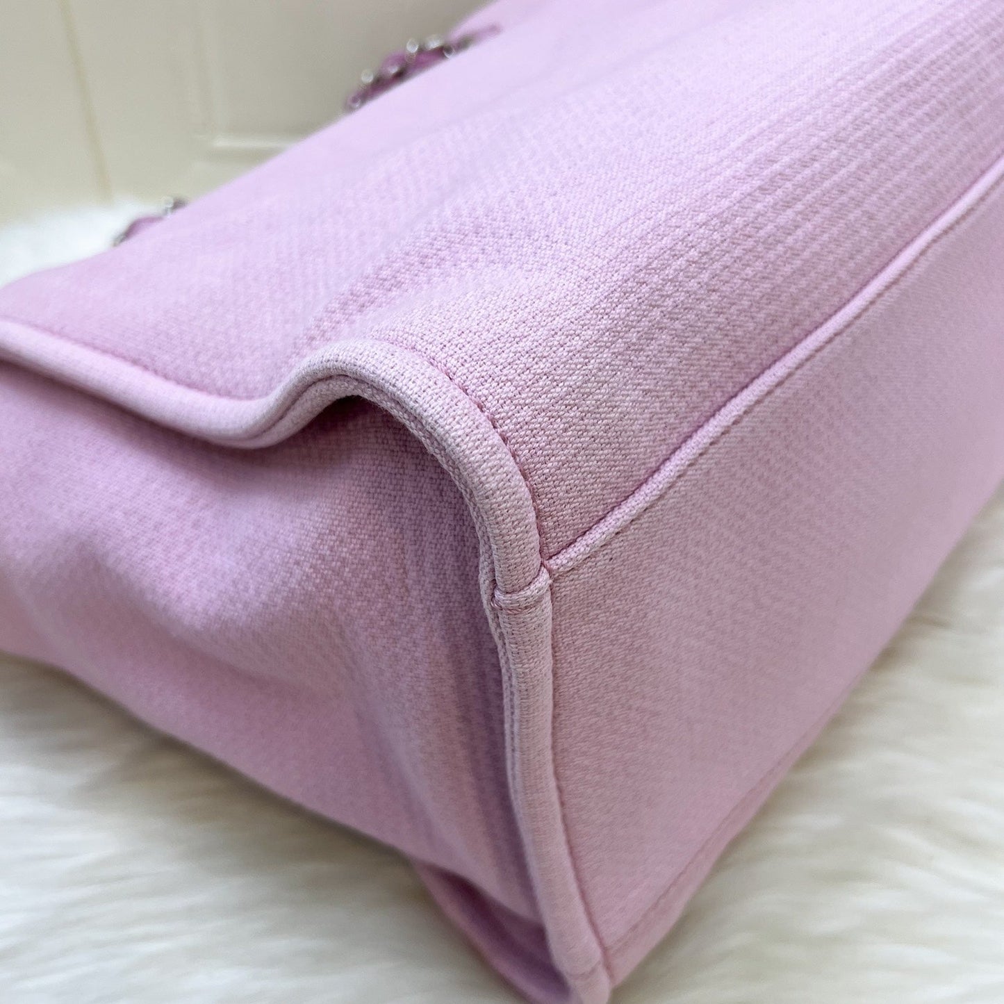 GLM-Medium / Large Deauville Tote in 22S Pink Fabric LGHW