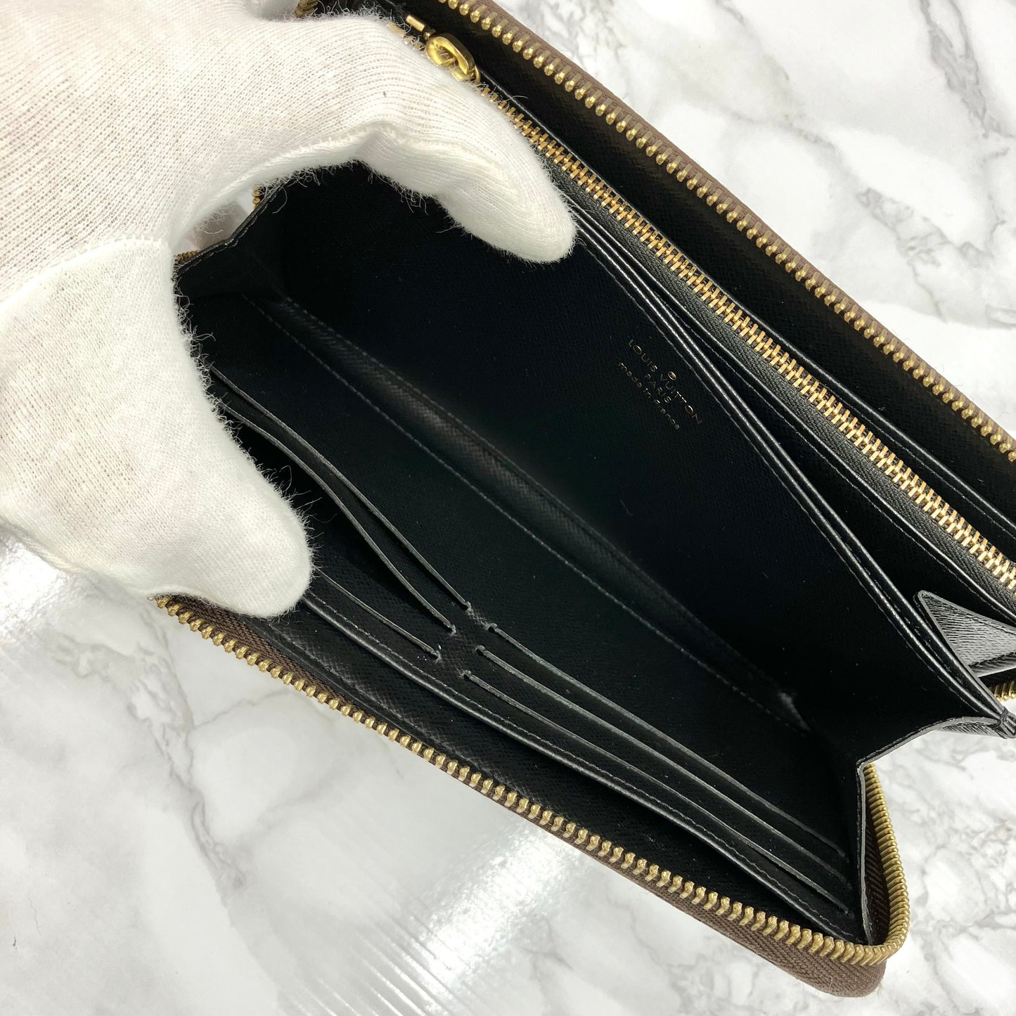 LOUIS VUITTON Monogram Giant Reverse RFID