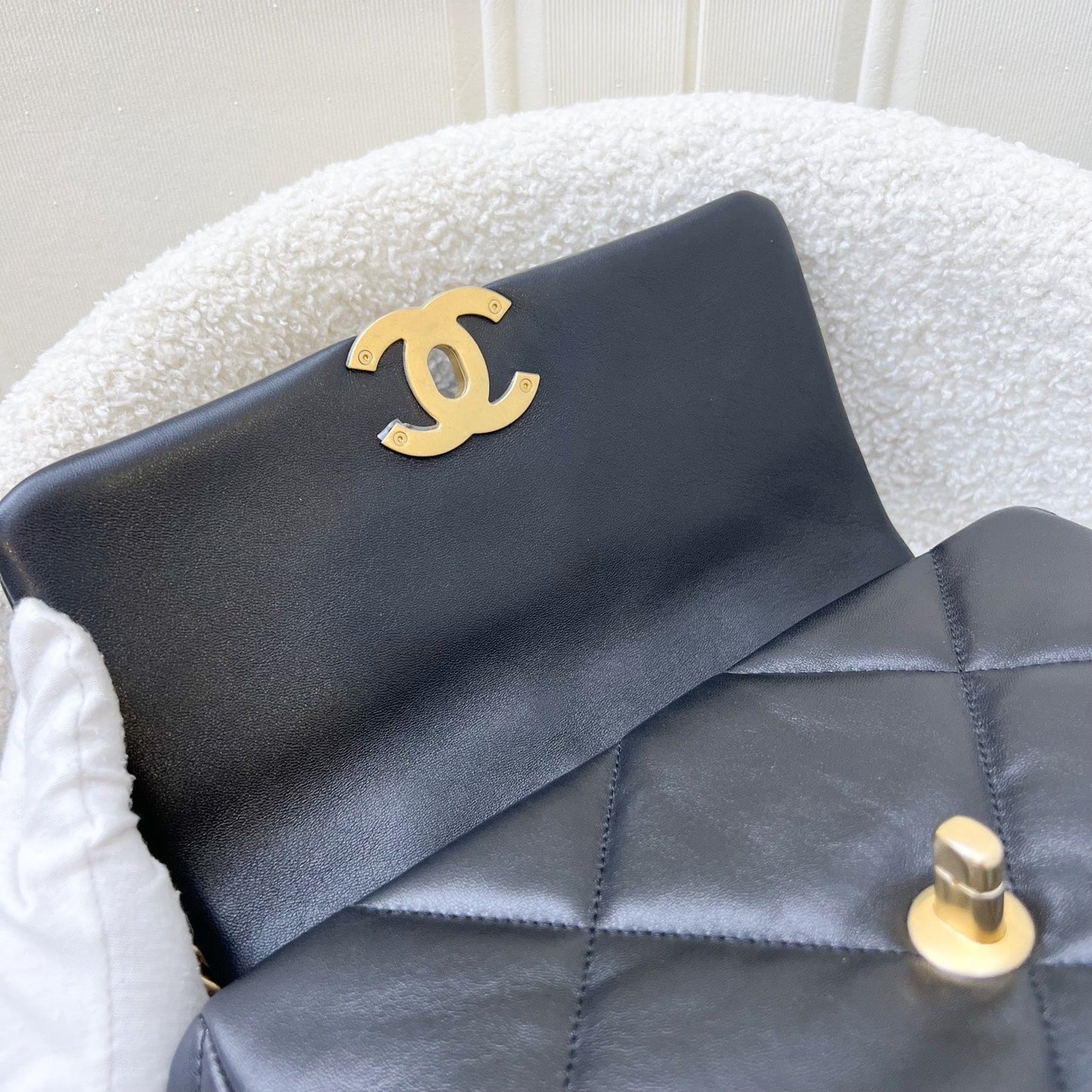 GLM-19 Small Flap in Black Lambskin and 3-tone HW (Model: AS1160)