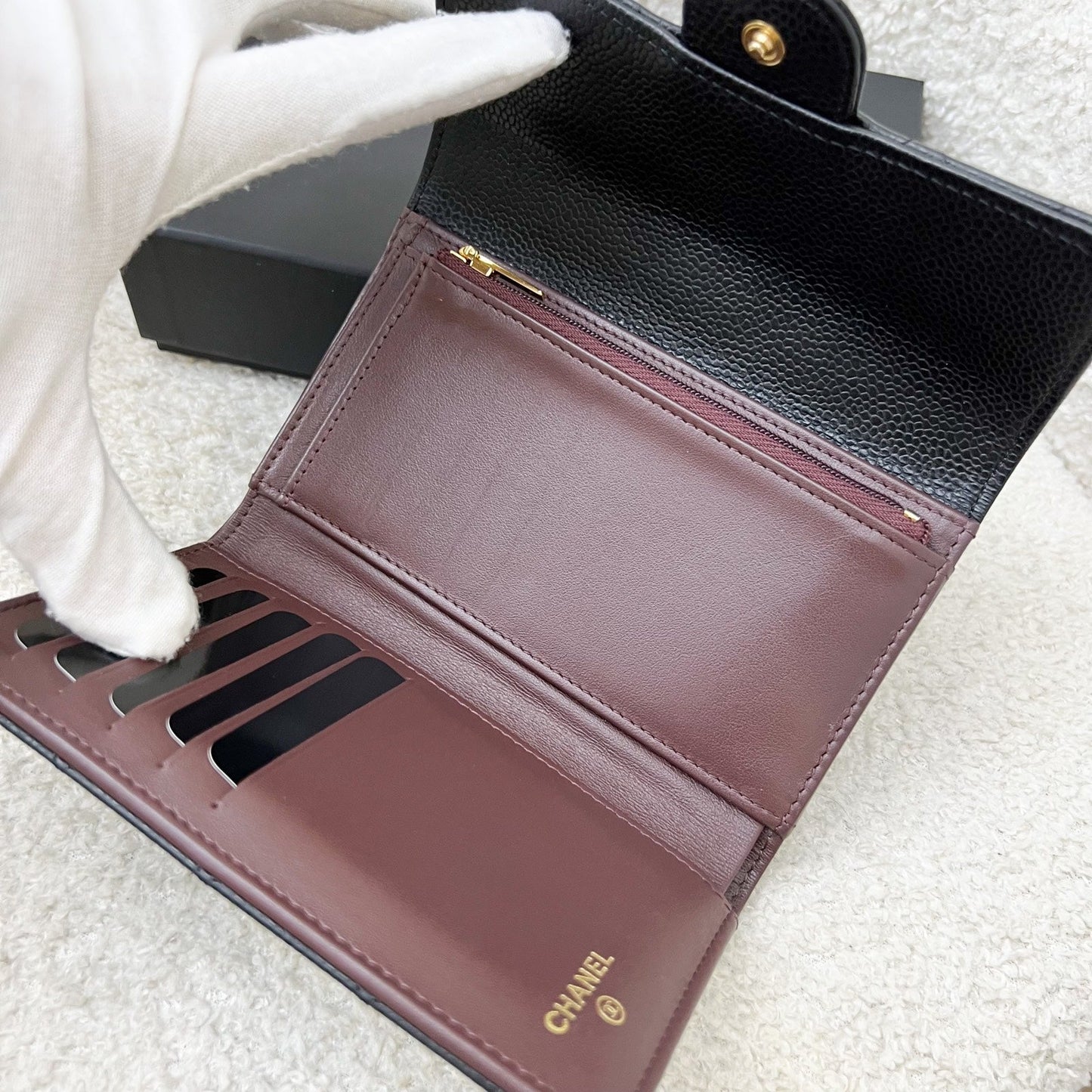 GLM-Classic Medium Trifold Wallet in Black Caviar and LGHW (Model: AP0232)