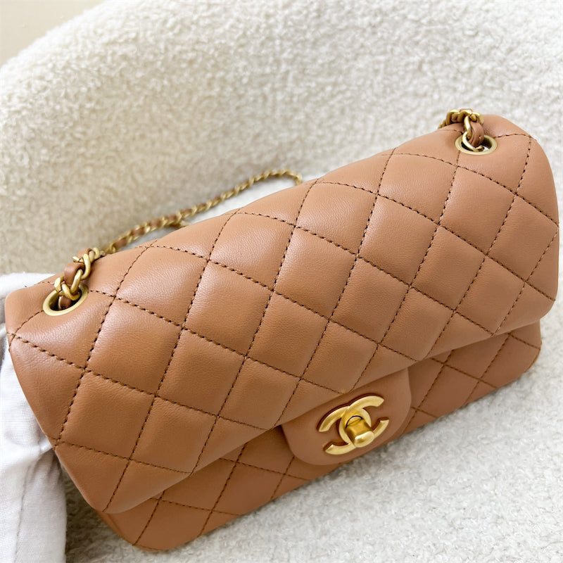 GLM-Pearl Crush Mini Rectangle Flap in 24K Caramel Lambskin AGHW (AS1787)