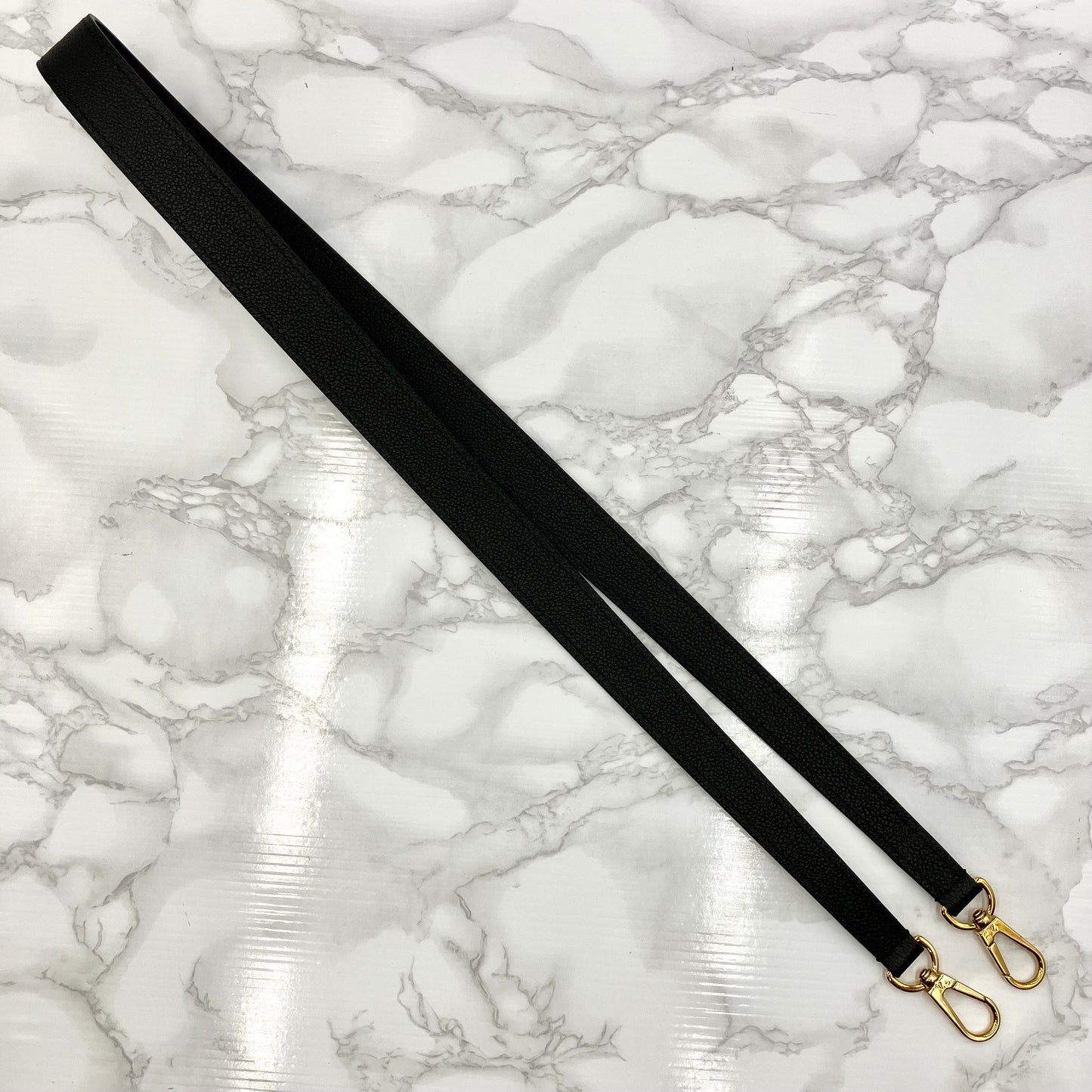 LOUIS VUITTON Three PM Empreinte