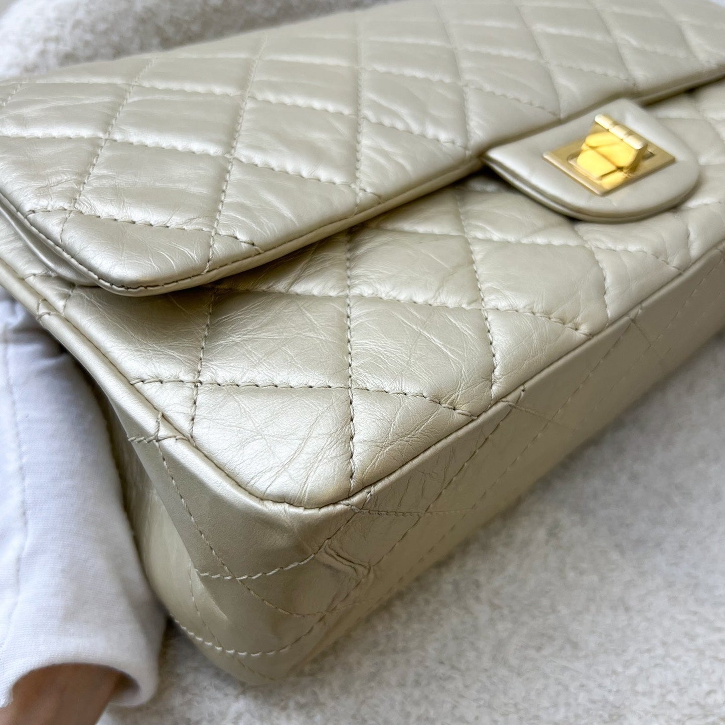 GLM-2.55 Reissue 227 Flap in Champagne Gold Distressed Calfskin GHW