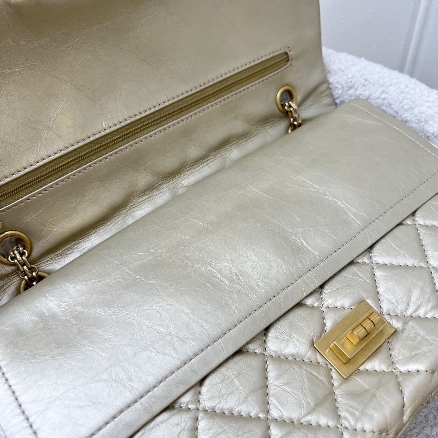 GLM-2.55 Reissue 227 Flap in Champagne Gold Distressed Calfskin GHW