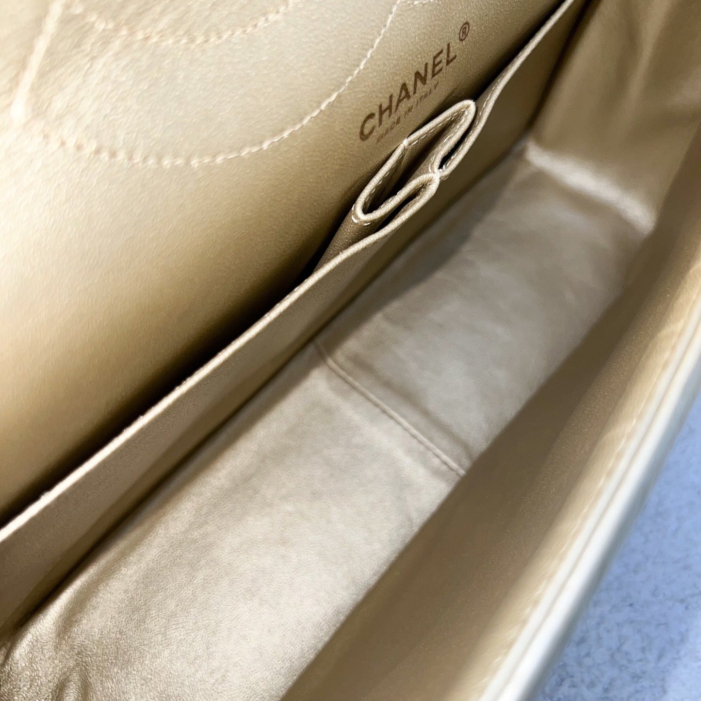 GLM-2.55 Reissue 227 Flap in Champagne Gold Distressed Calfskin GHW