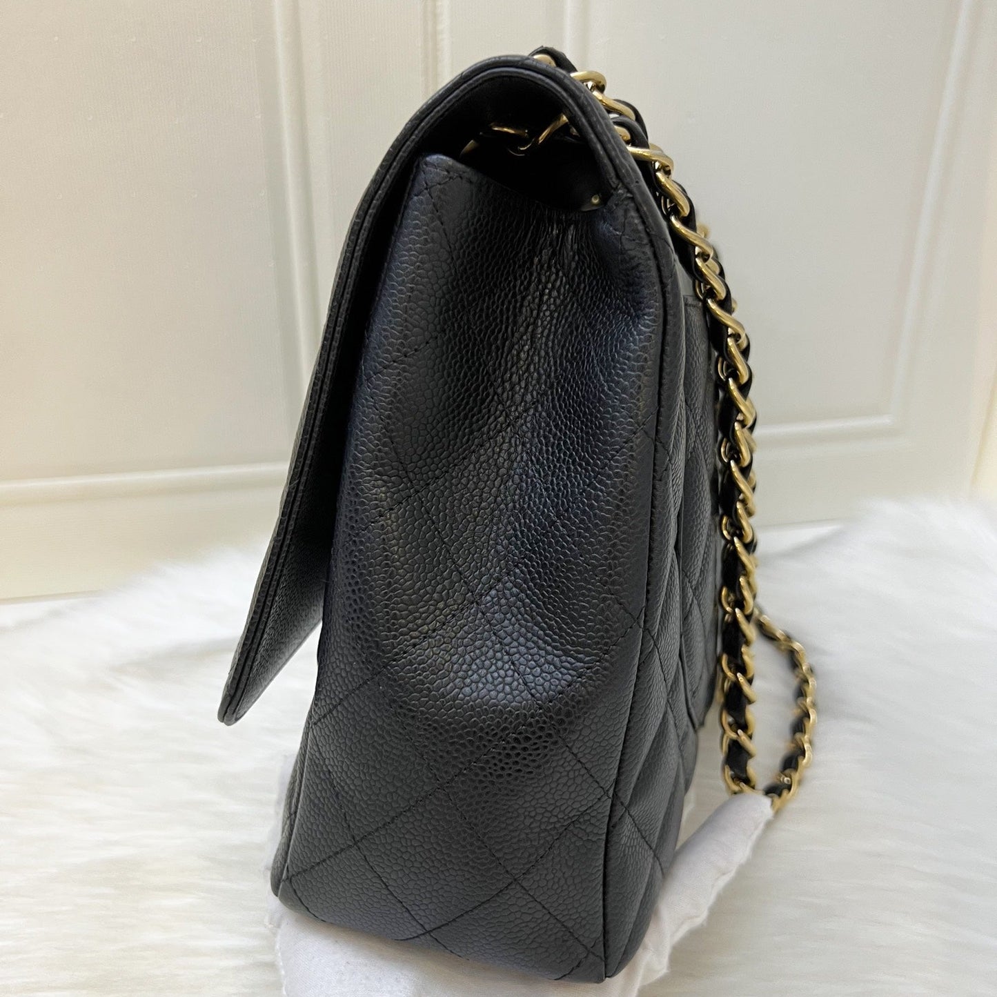 GLM-Maxi Classic Single Flap Bag in Black Caviar and GHW