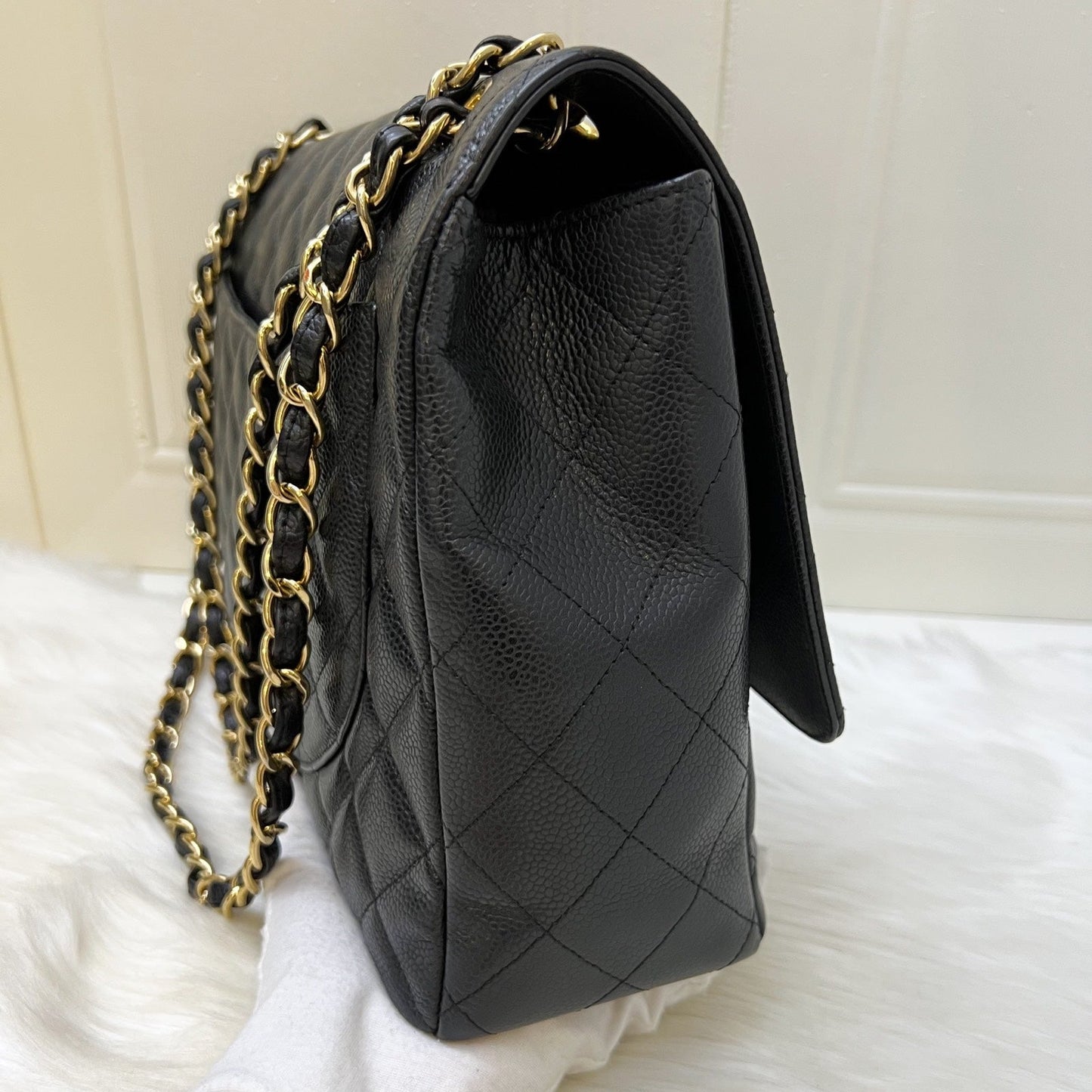 GLM-Maxi Classic Single Flap Bag in Black Caviar and GHW
