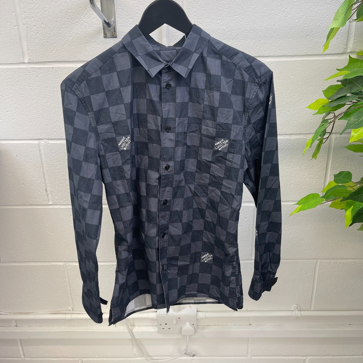 Men's Damier Logo Shirt Black Size XS