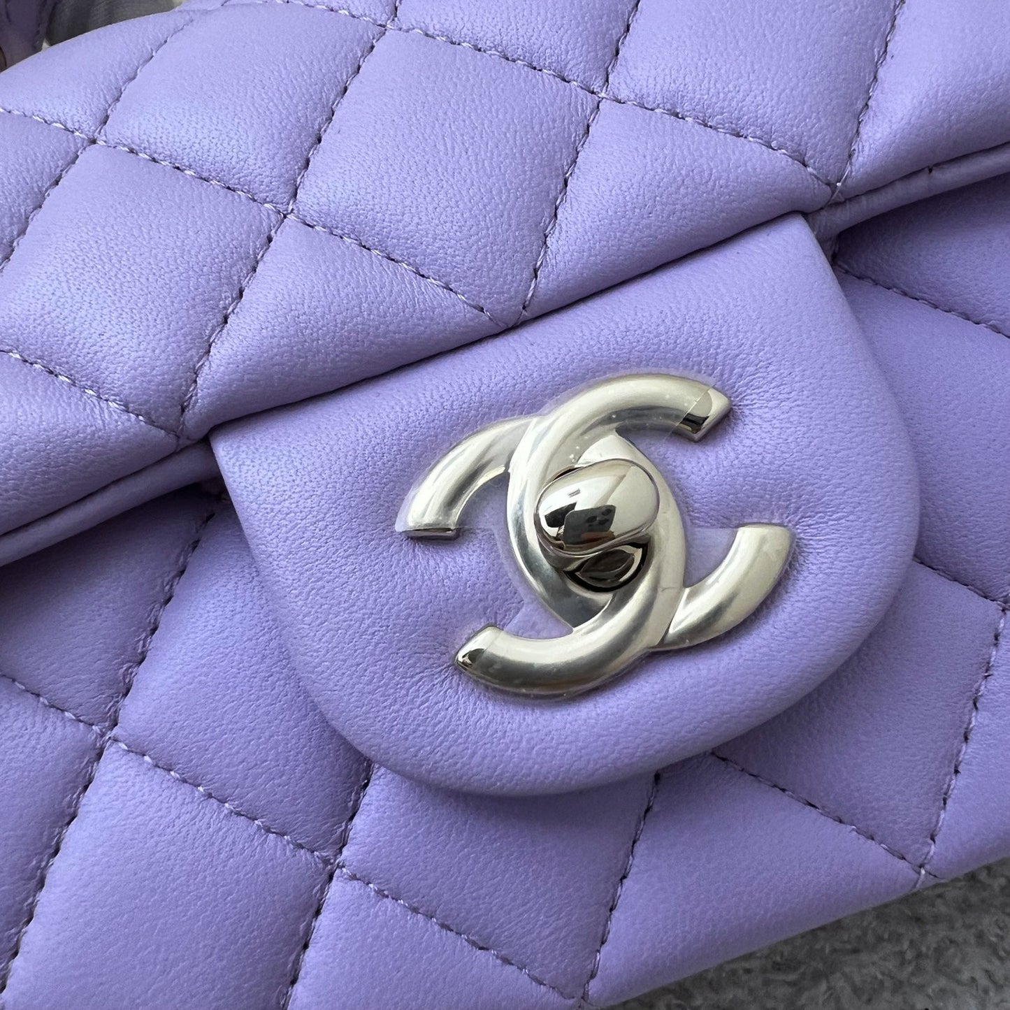 GLM-Top Handle Mini Rectangle Flap in 24P Lilac Lambskin LGHW (Model: AS2431)