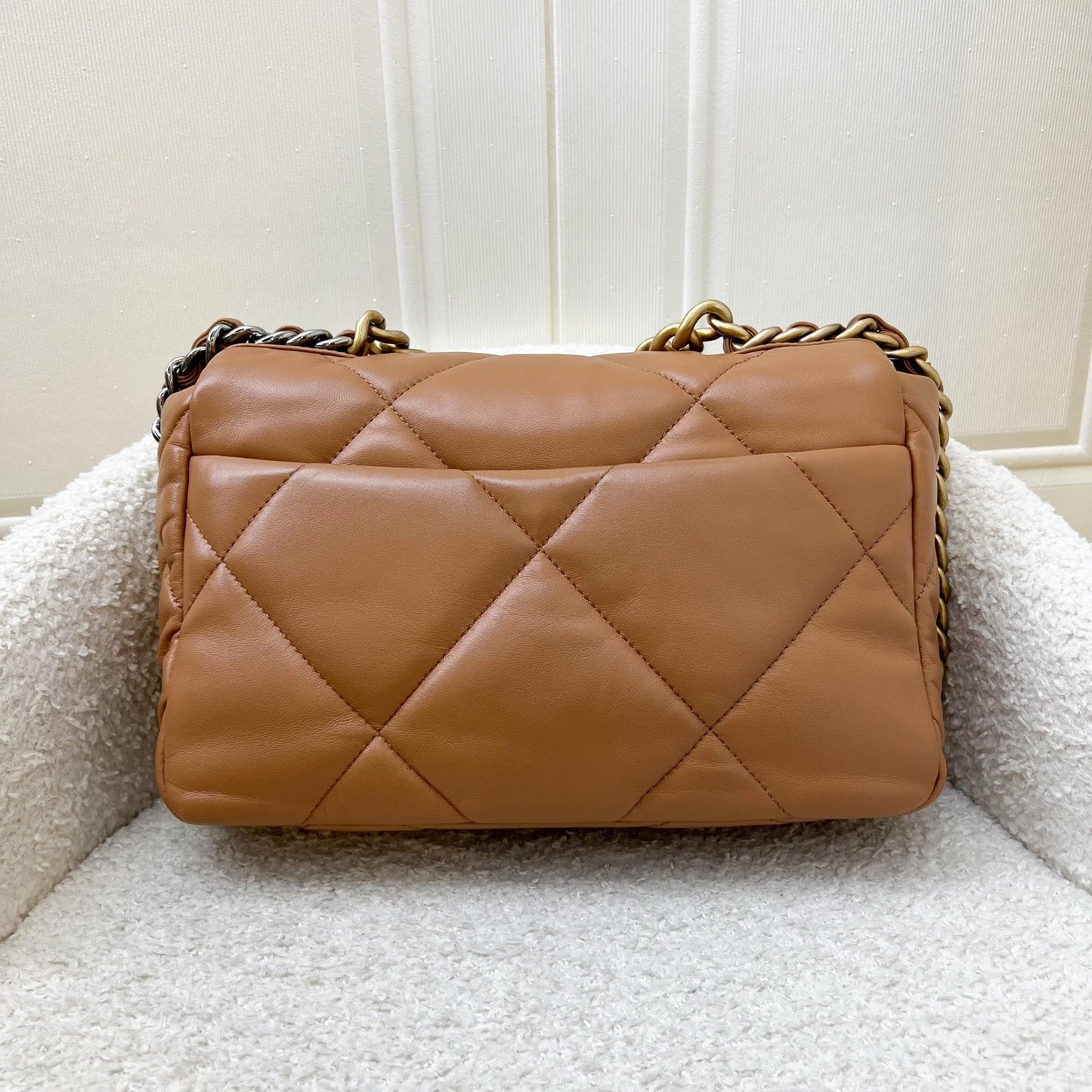 GLM-19 Small Flap in 22S Caramel Lambskin and 3-tone HW (Model: AS1160)