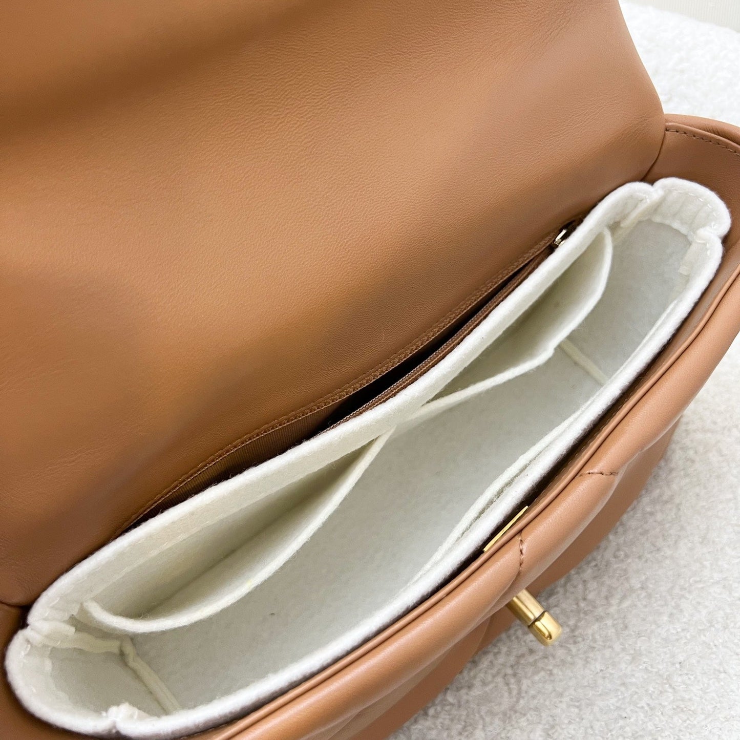 GLM-19 Small Flap in 22S Caramel Lambskin and 3-tone HW (Model: AS1160)