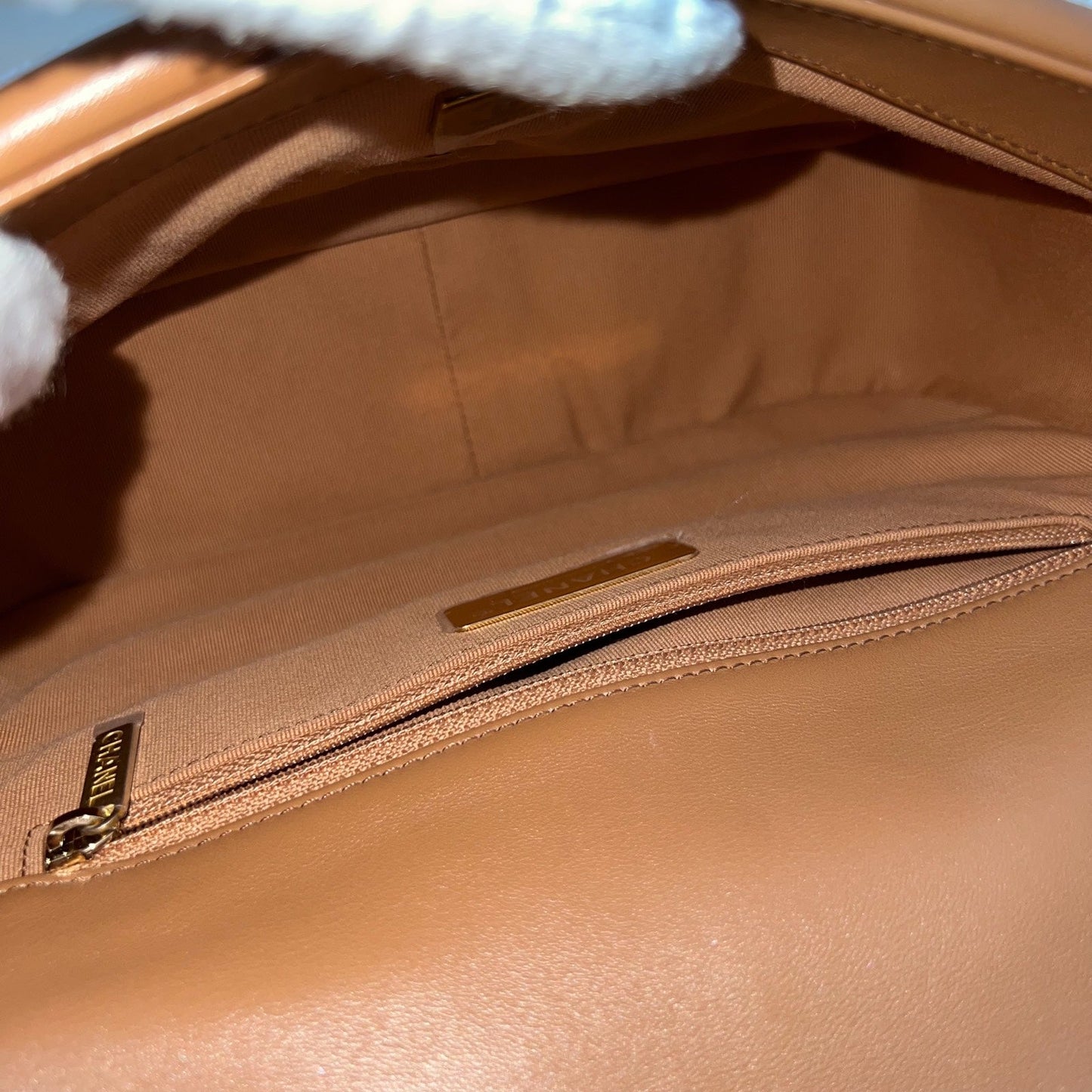 GLM-19 Small Flap in 22S Caramel Lambskin and 3-tone HW (Model: AS1160)