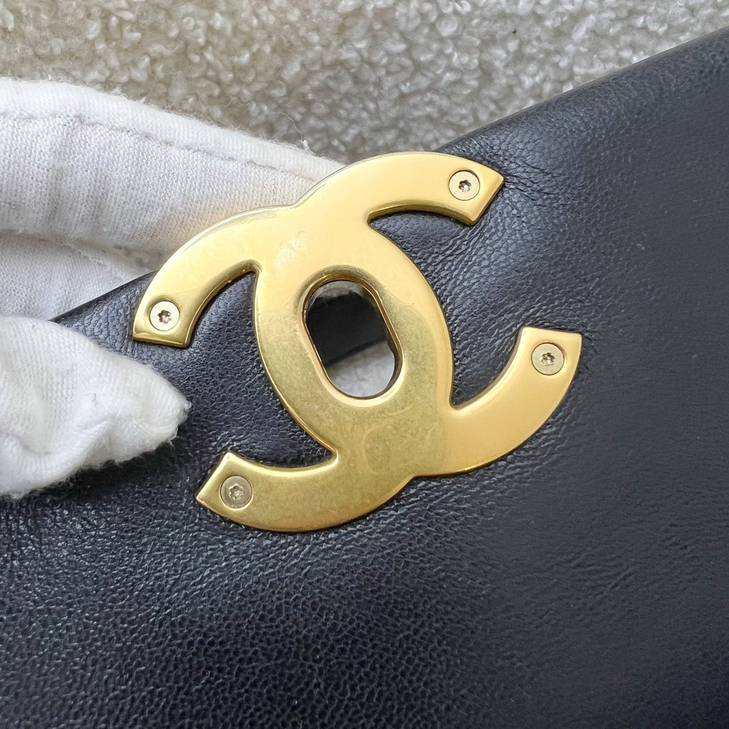 GLM-19 Small Flap in Black Goatskin and 3-tone HW (Model: AS1160)