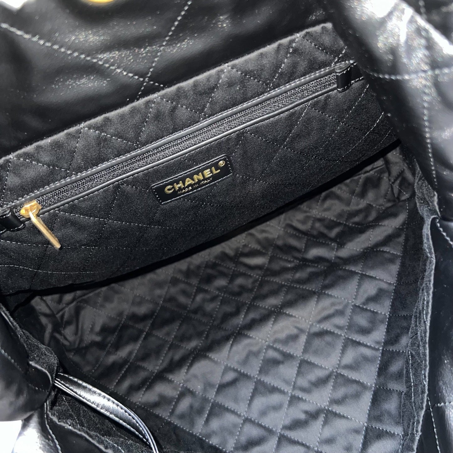 GLM-22 Medium Hobo Bag in Black Calfskin and AGHW (Model: AS3261)