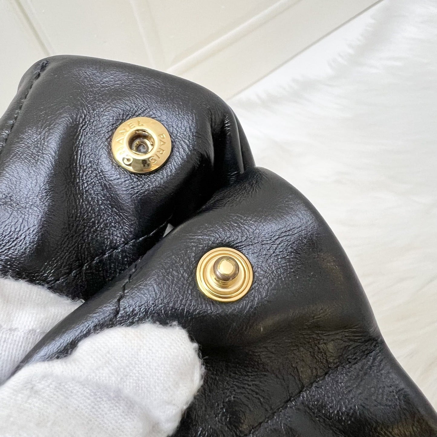 GLM-22 Medium Hobo Bag in Black Calfskin and AGHW (Model: AS3261)