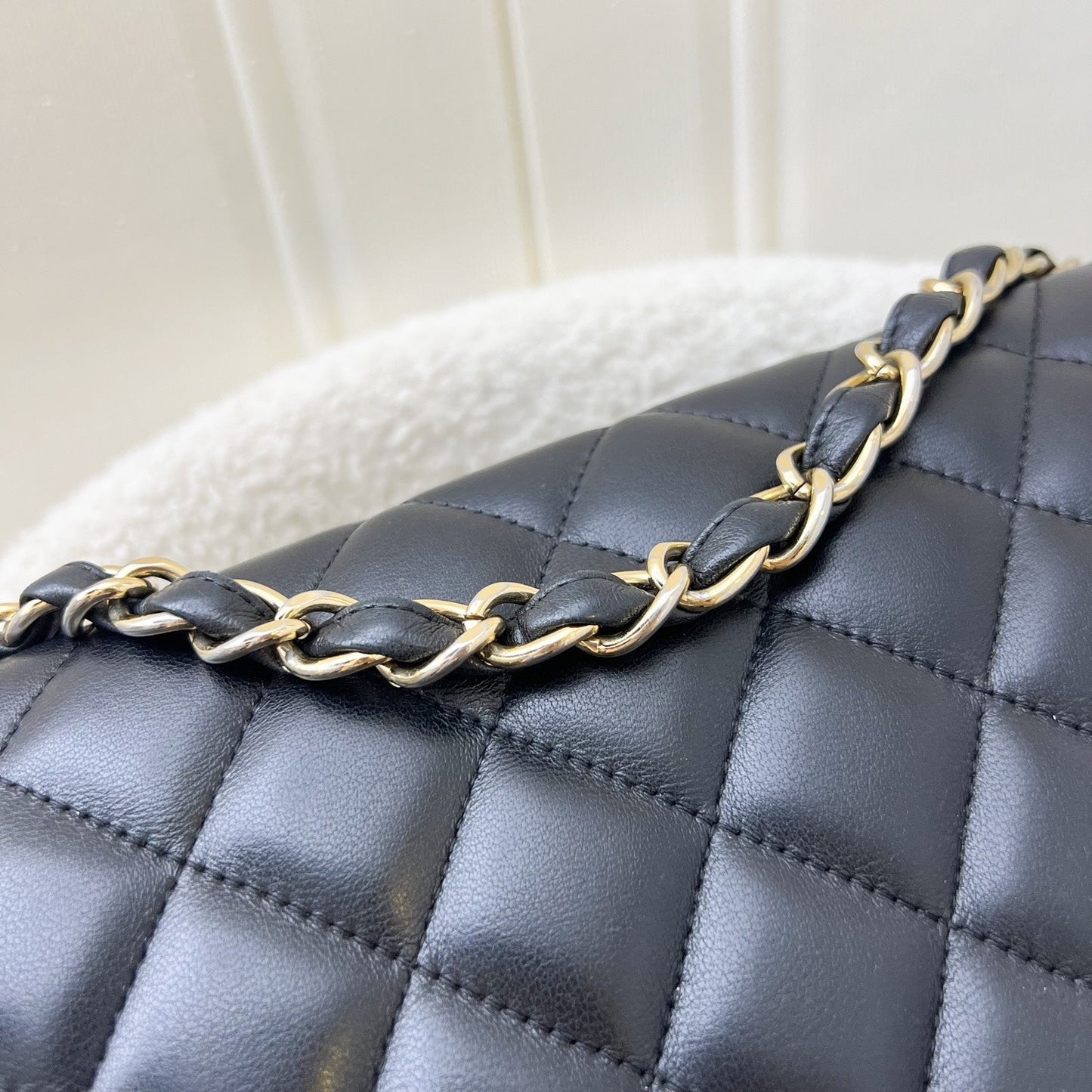 GLM-Jumbo Classic Flap SF in Black Lambskin and GHW