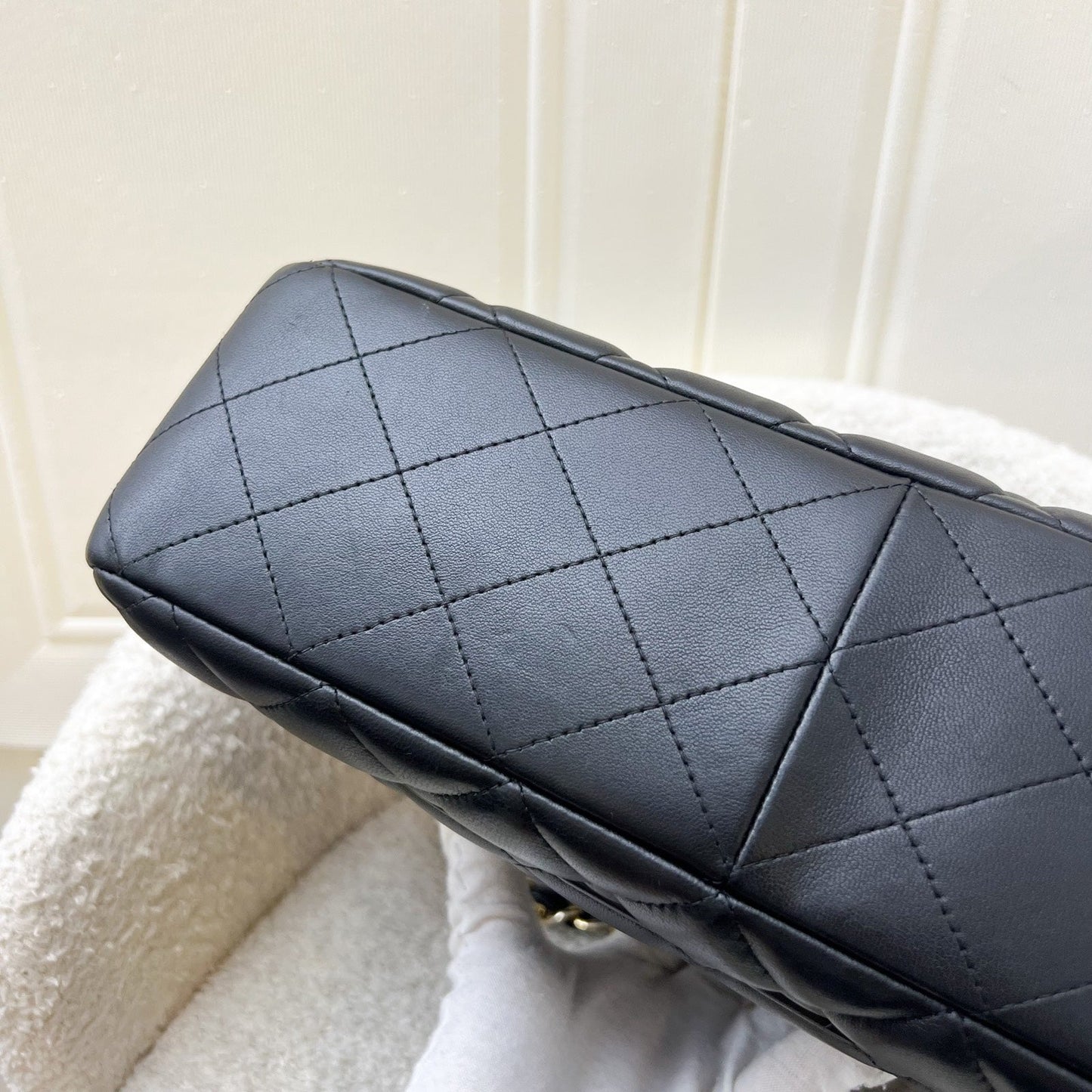 GLM-Jumbo Classic Flap SF in Black Lambskin and GHW