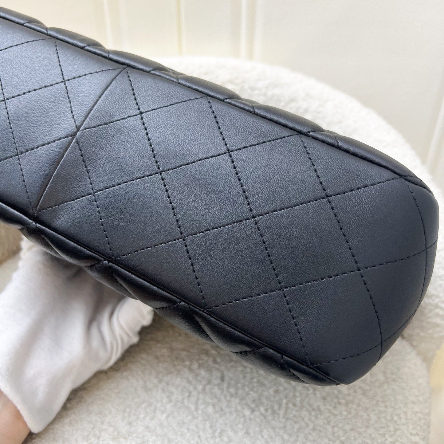 GLM-Jumbo Classic Flap SF in Black Lambskin and GHW