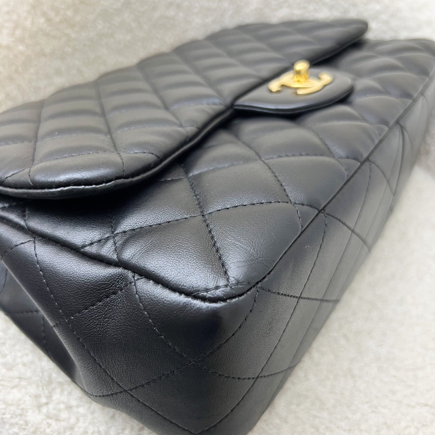 GLM-Jumbo Classic Flap SF in Black Lambskin and GHW