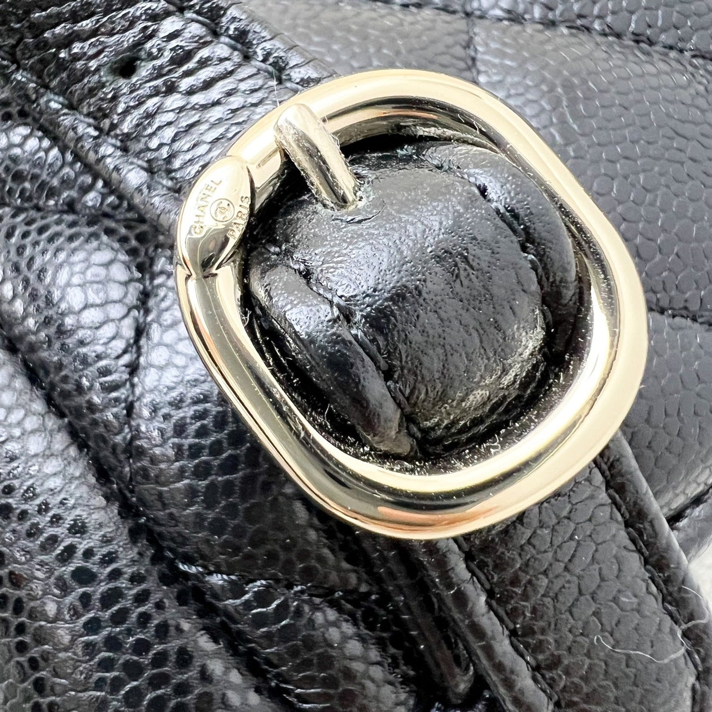 GLM-Medium Triple Backpack in 25P Black Caviar and LGHW (Model: AS3860)