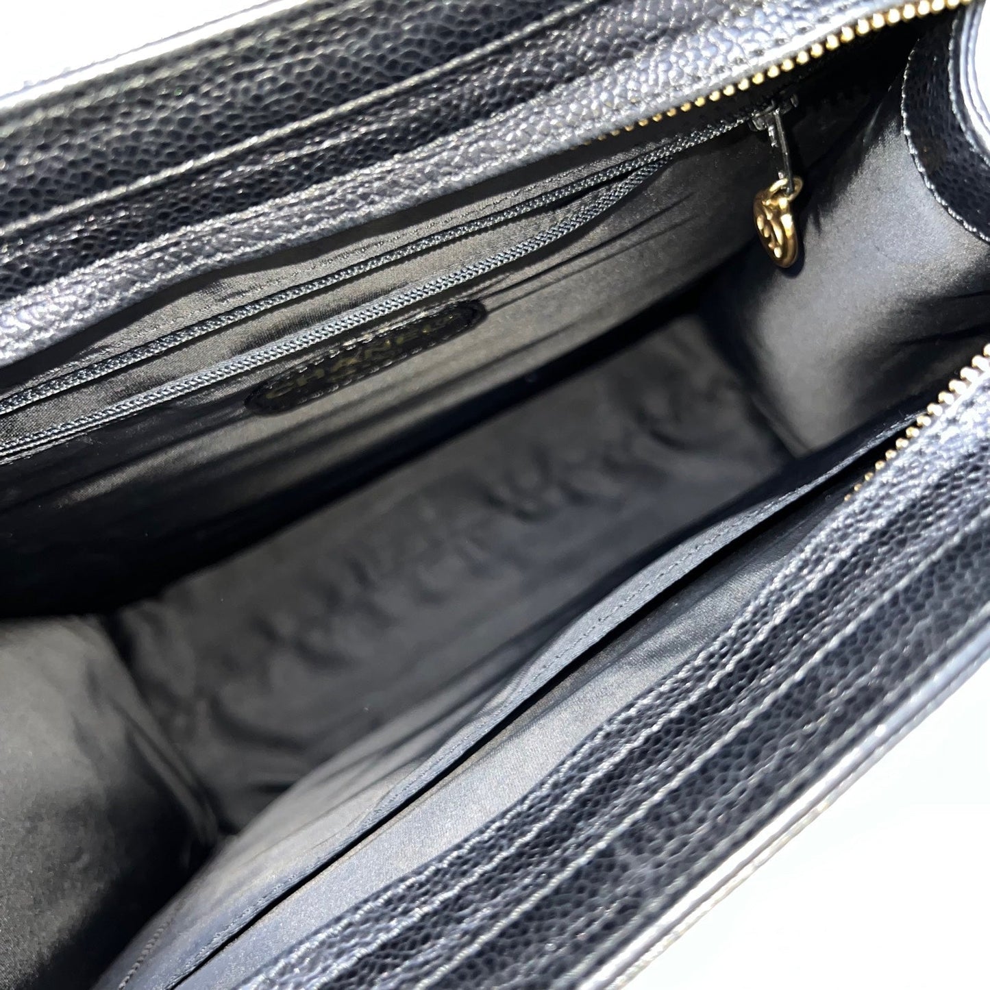 GLM- Tote Bag with GLM- Turnlock in Black Caviar and 24K Gold Plated HW