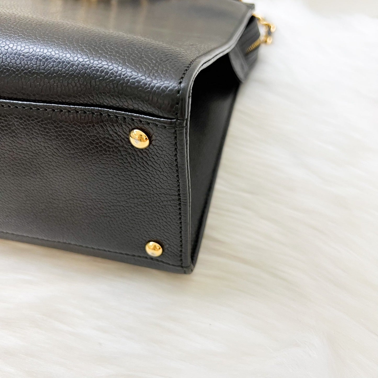 GLM- Tote Bag with GLM- Turnlock in Black Caviar and 24K Gold Plated HW