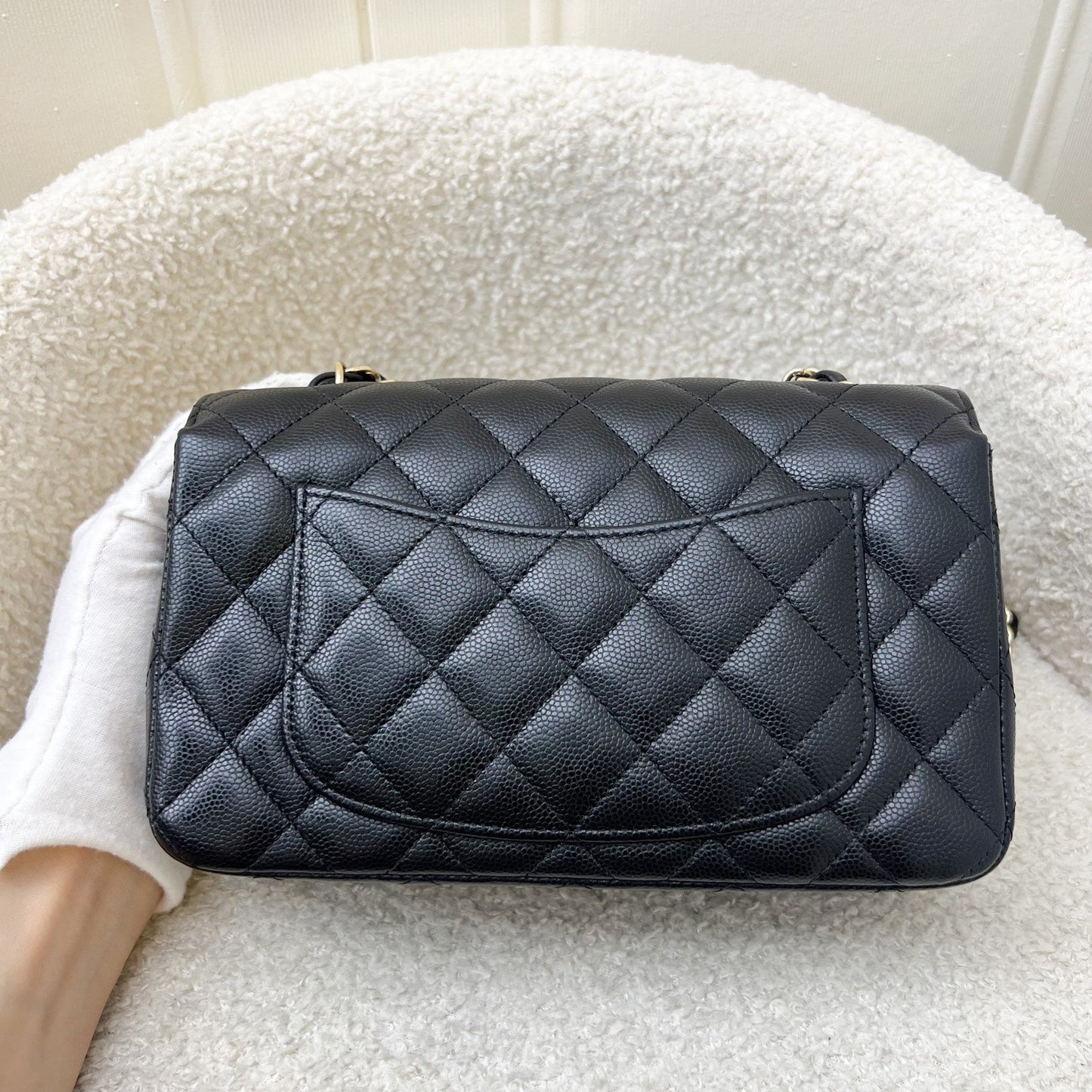 [Rare!] GLM-Classic Mini Rectangular Flap in 17C Black Caviar and GHW