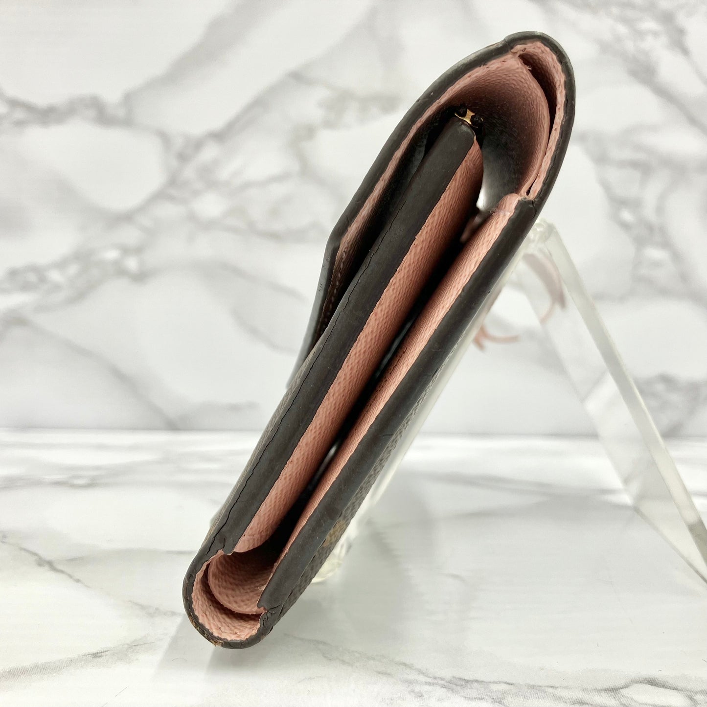 LOUIS VUITTON Monogram victorine