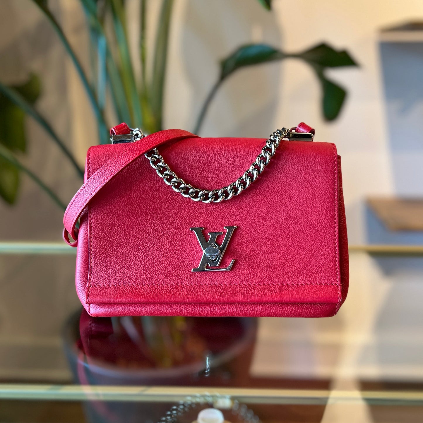 LOUIS VUITTON Lockme II BB Rubis Pebbled Leather Shoulder Bag