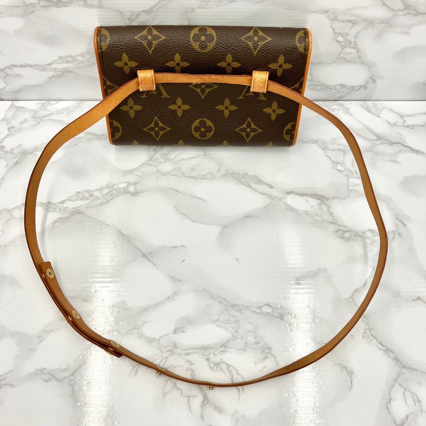 LOUIS VUITTON Monogram florentine