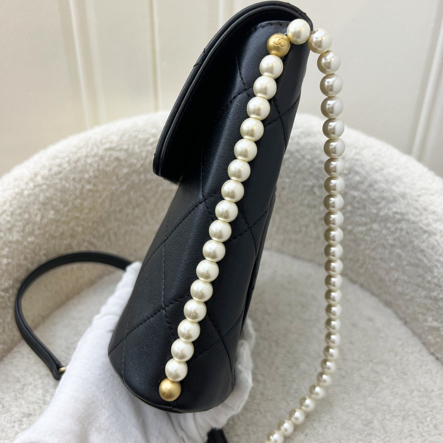 GLM-Pearl Chain North-South Flap Bag in Black Calfskin and AGHW (Model: AS2503)