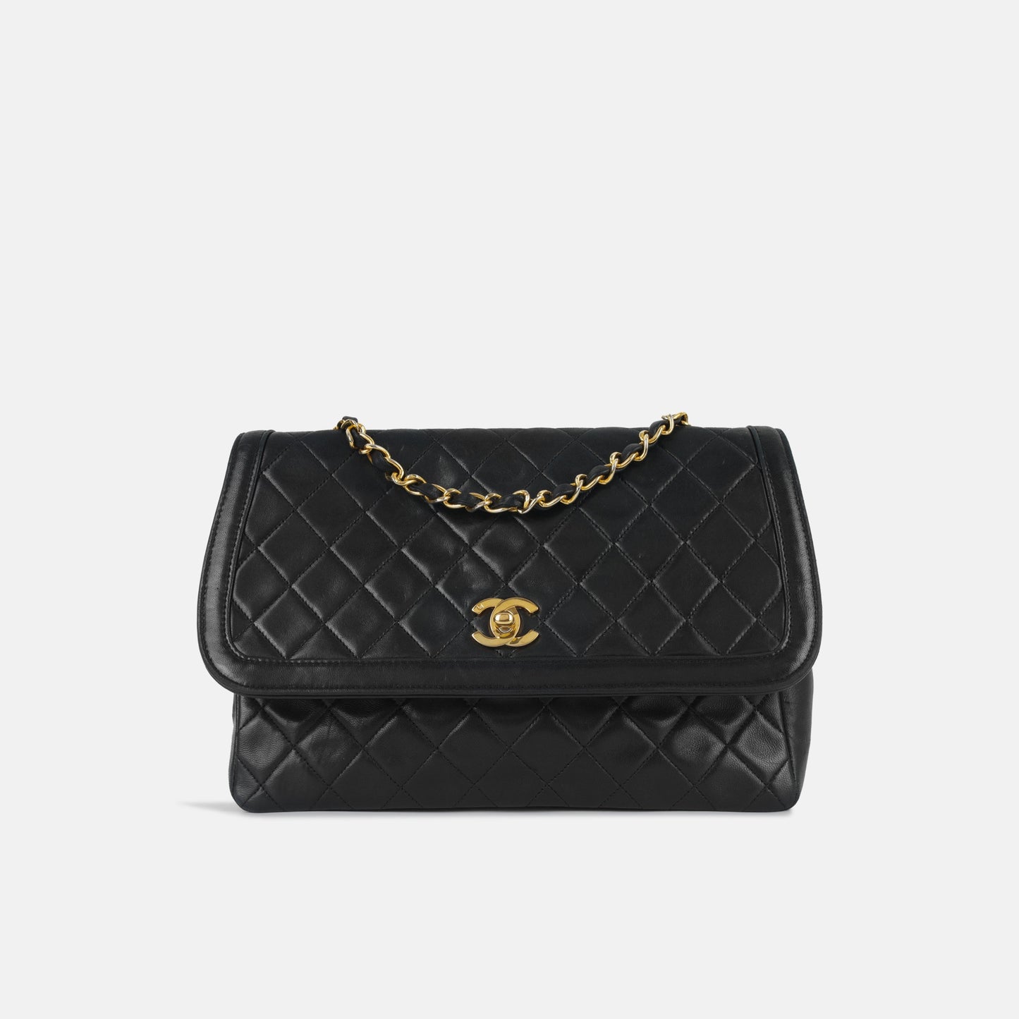 Chanel Vintage Diana Flap - Black