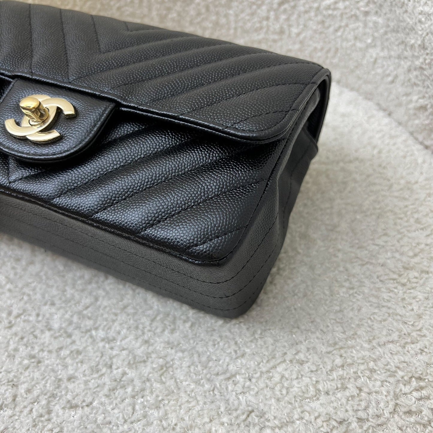 GLM-Classic Mini Rectangle Flap in Chevron Quilted Black Caviar and LGHW