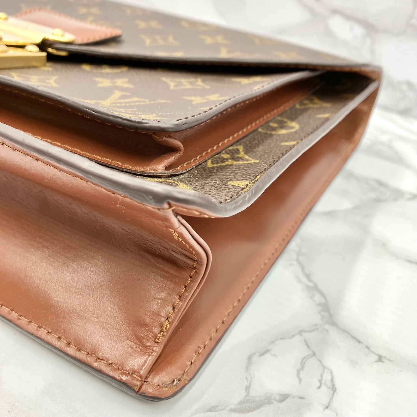LOUIS VUITTON Monogram monceau